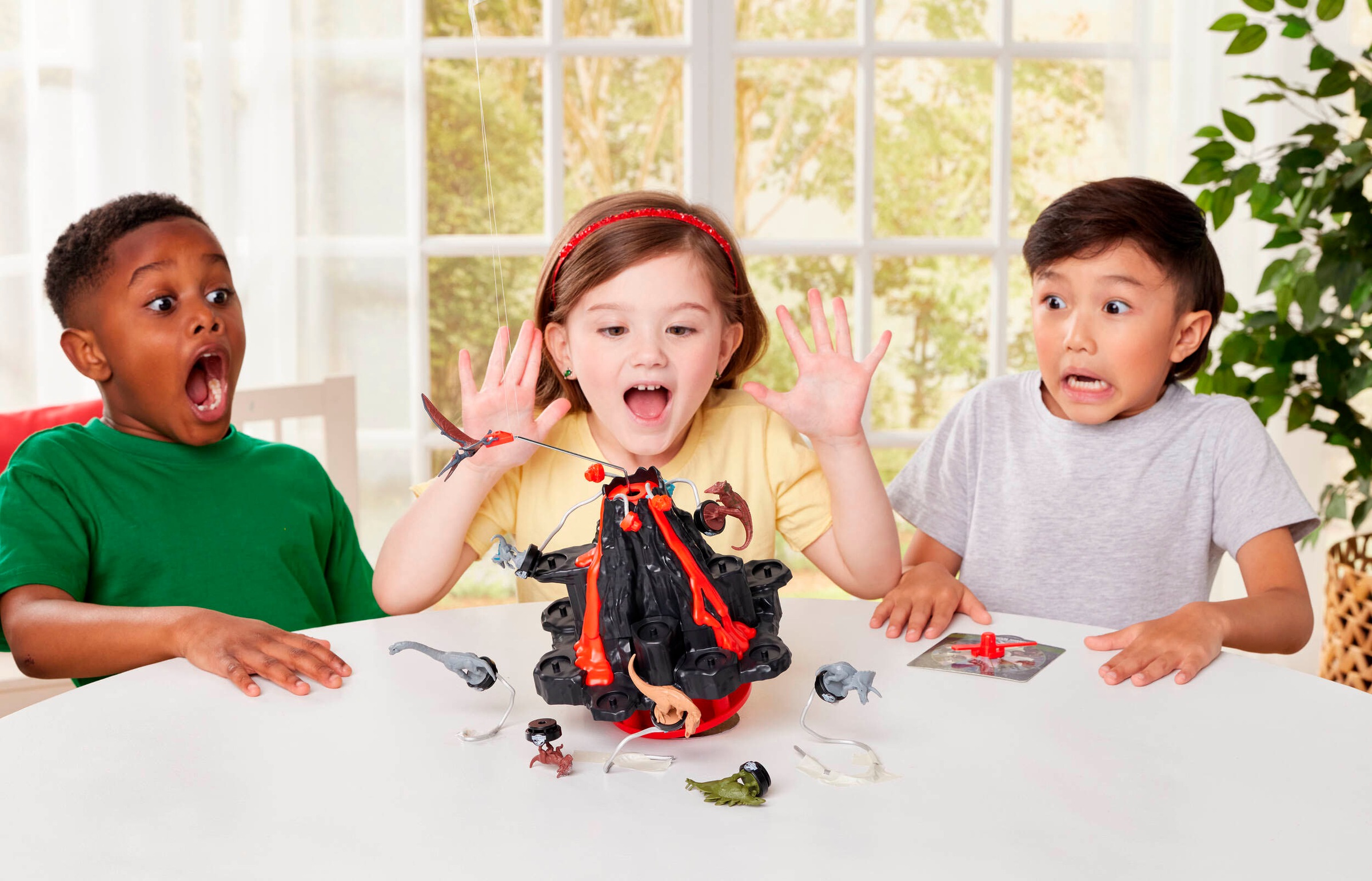 EPOCH Games Spiel »Jurassic World - Shaky Volcano«