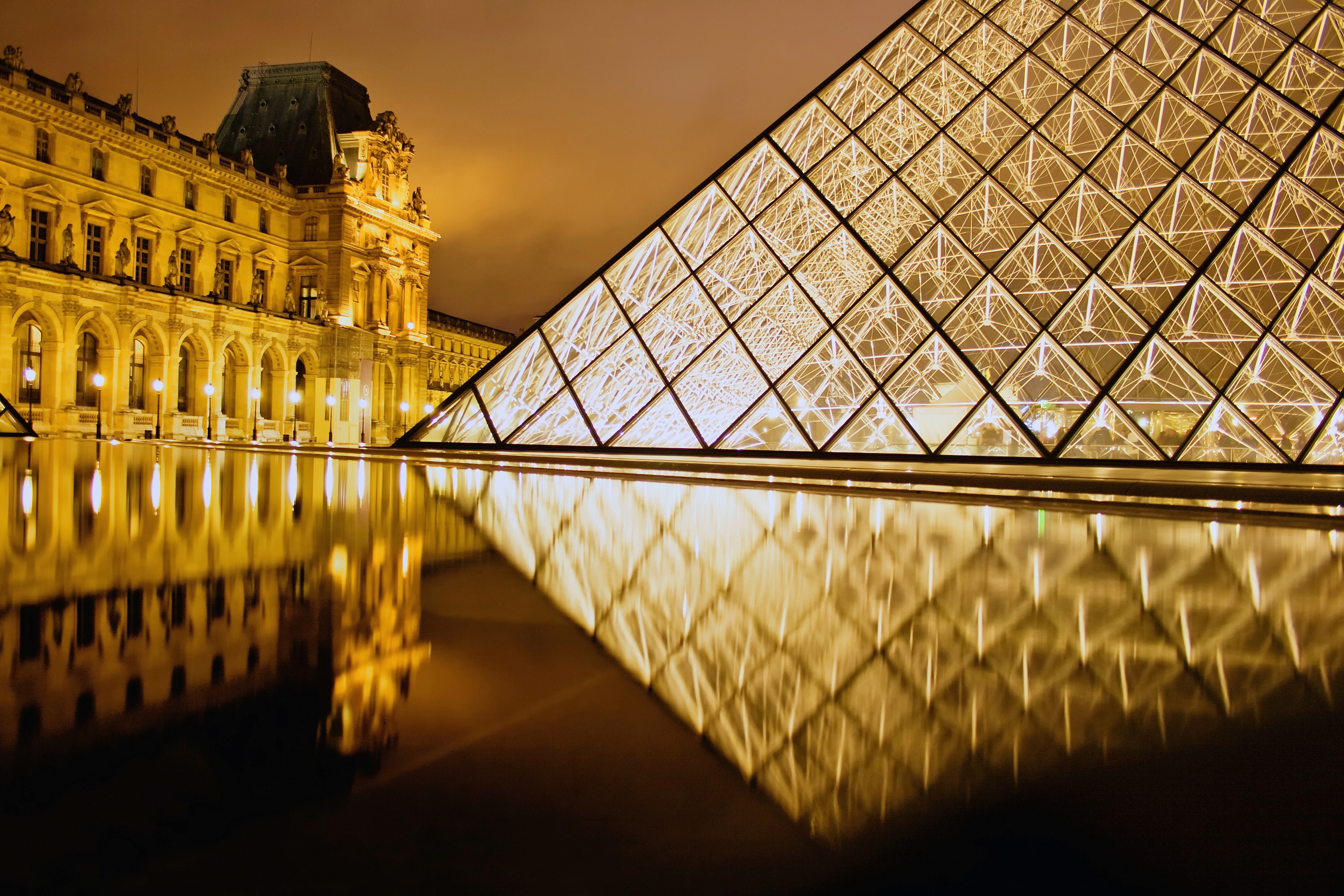Papermoon Fototapete "PARIS-LOUVRE FRANKREICH STADT KUNST MUSEUM PYRAMIDE"