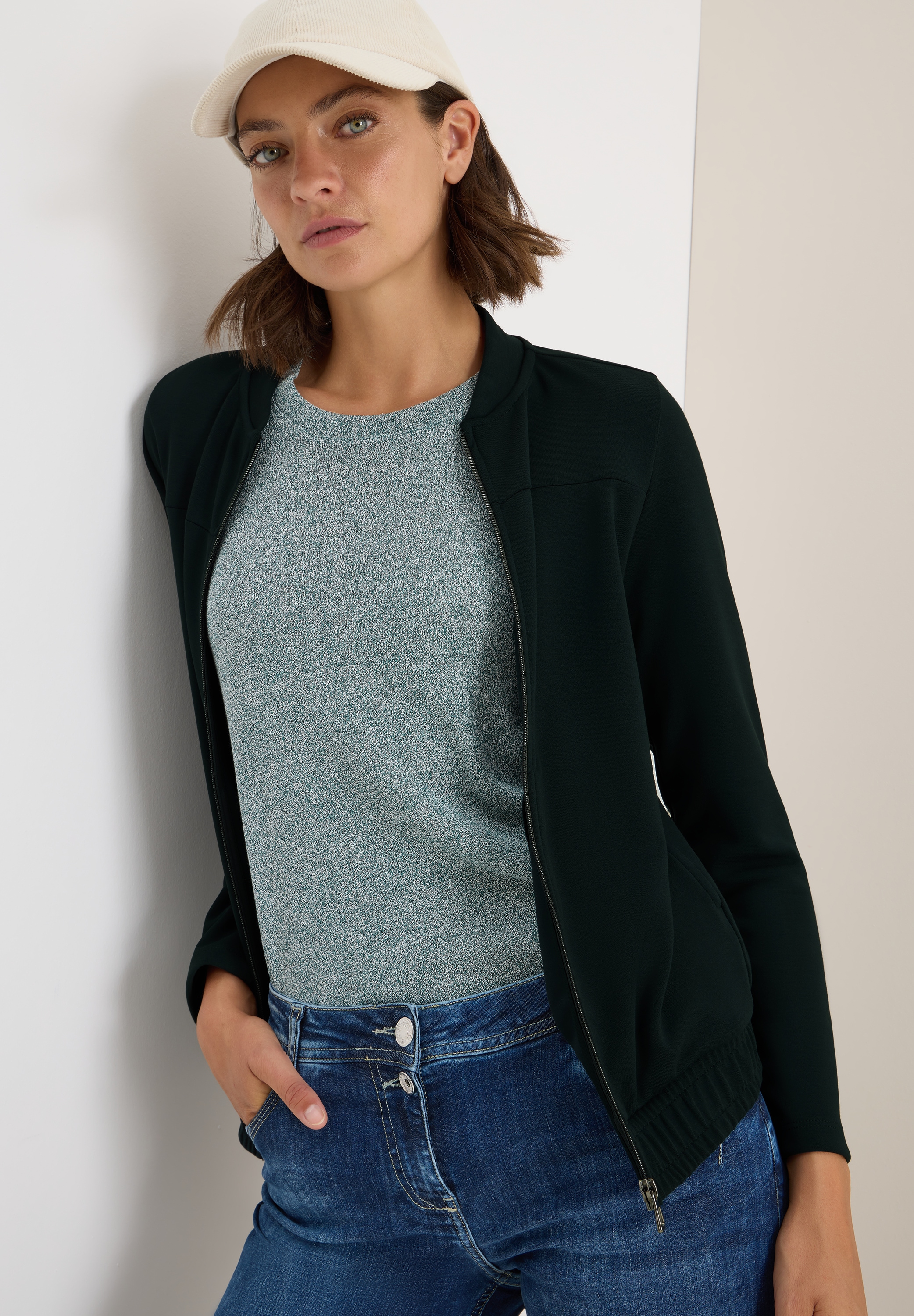 Cecil Cardigan mit Stehkragen