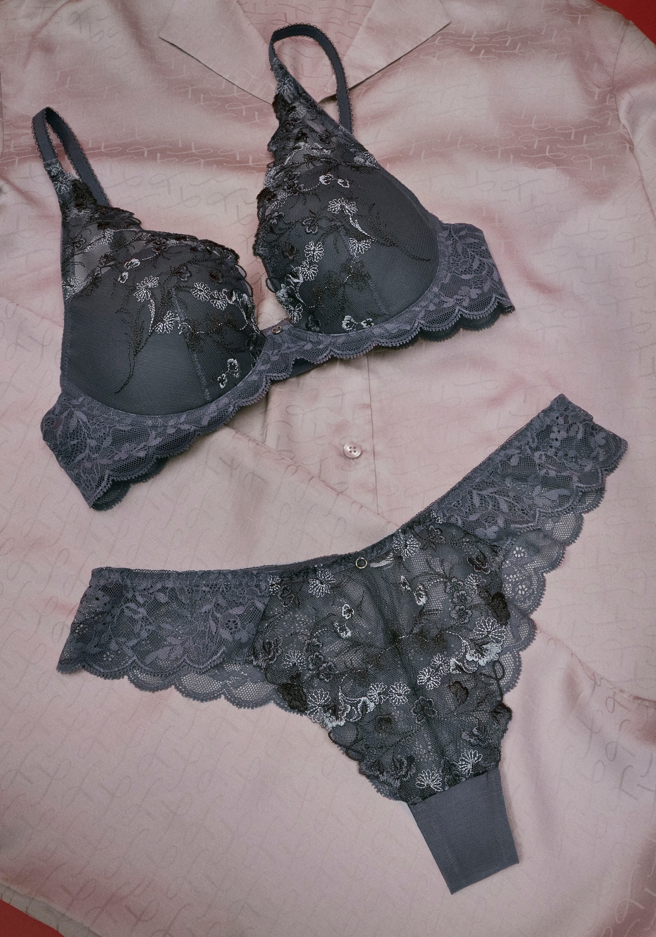 Triumph Schalen-BH »Sensual Spotlight WP«, mit Stickerei