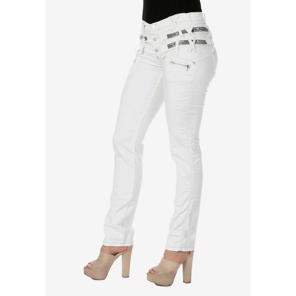 Cipo & Baxx Slim-fit-Jeans, mit modischem Dreifach-Bund in Straight Fit