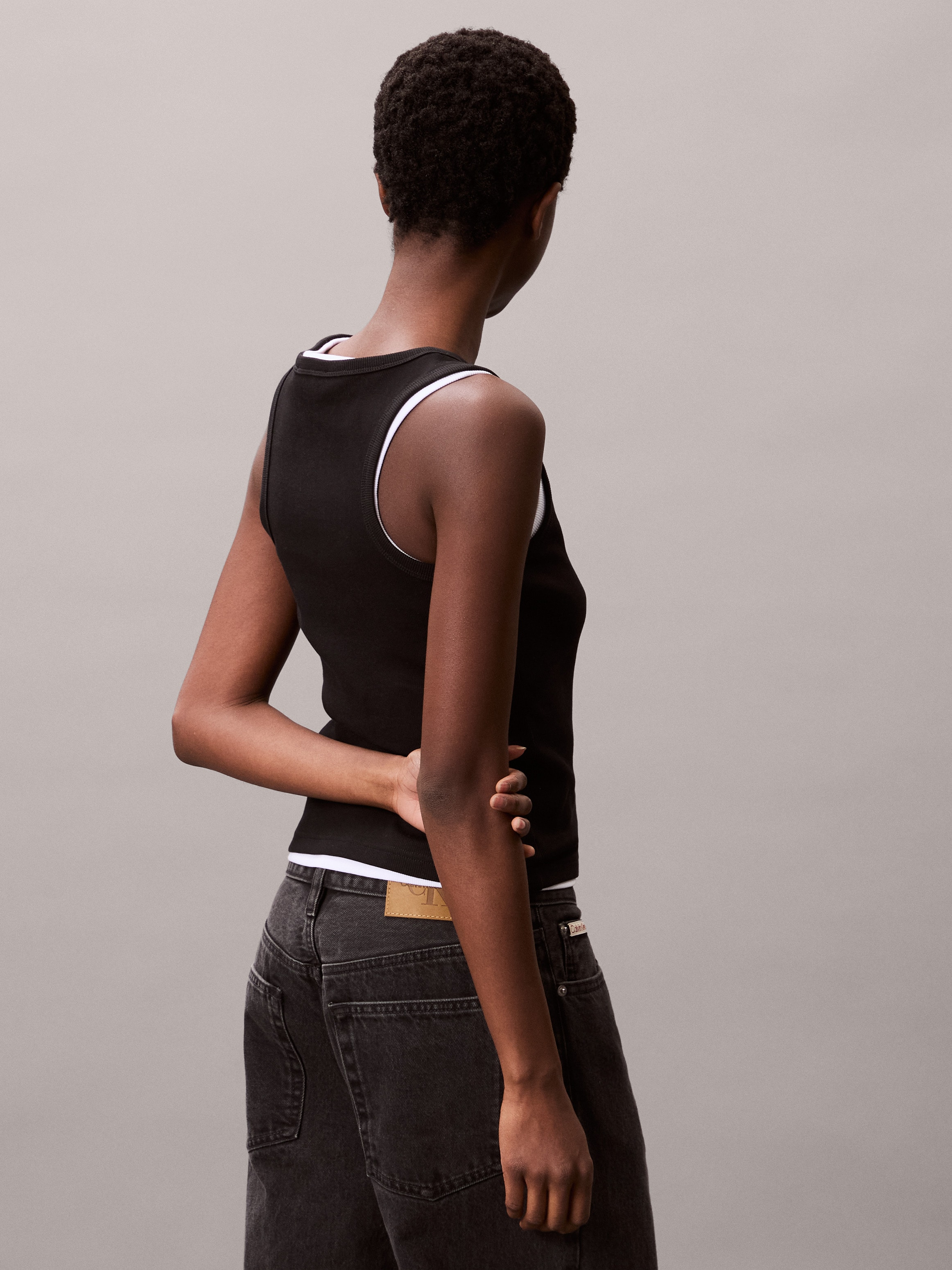 Calvin Klein Jeans Tanktop »A - WVN LBL 2X2 CTTN«, Mit Rundhalsausschnitt