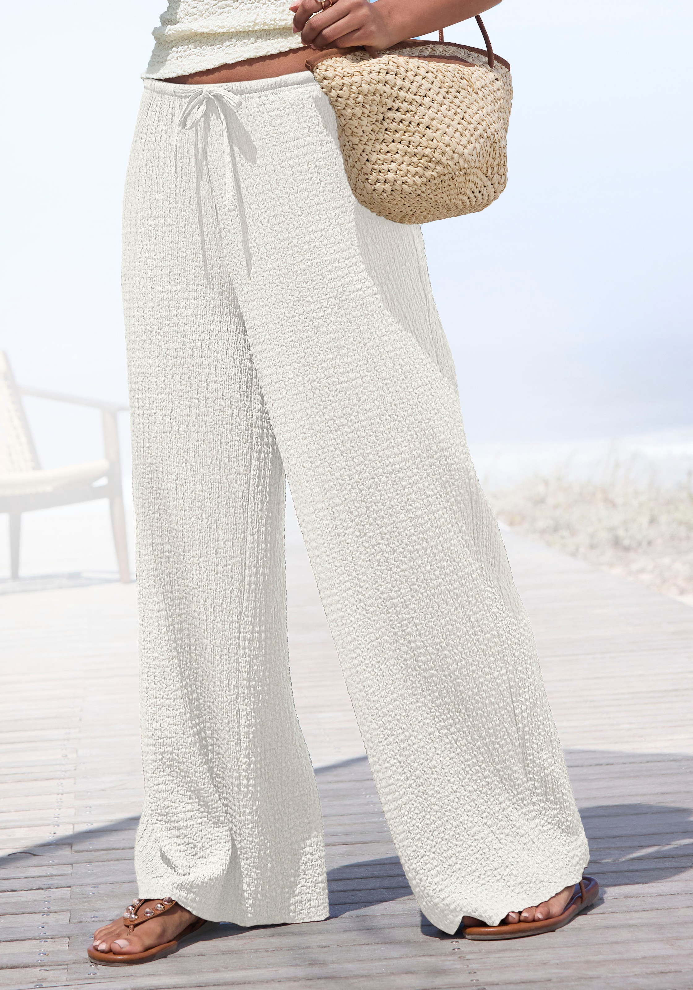 LASCANA Schlupfhose "bügelfrei mit weitem Bein" aus bequemen Stoff mit Kordelzug, Sommerhose, Strandhose