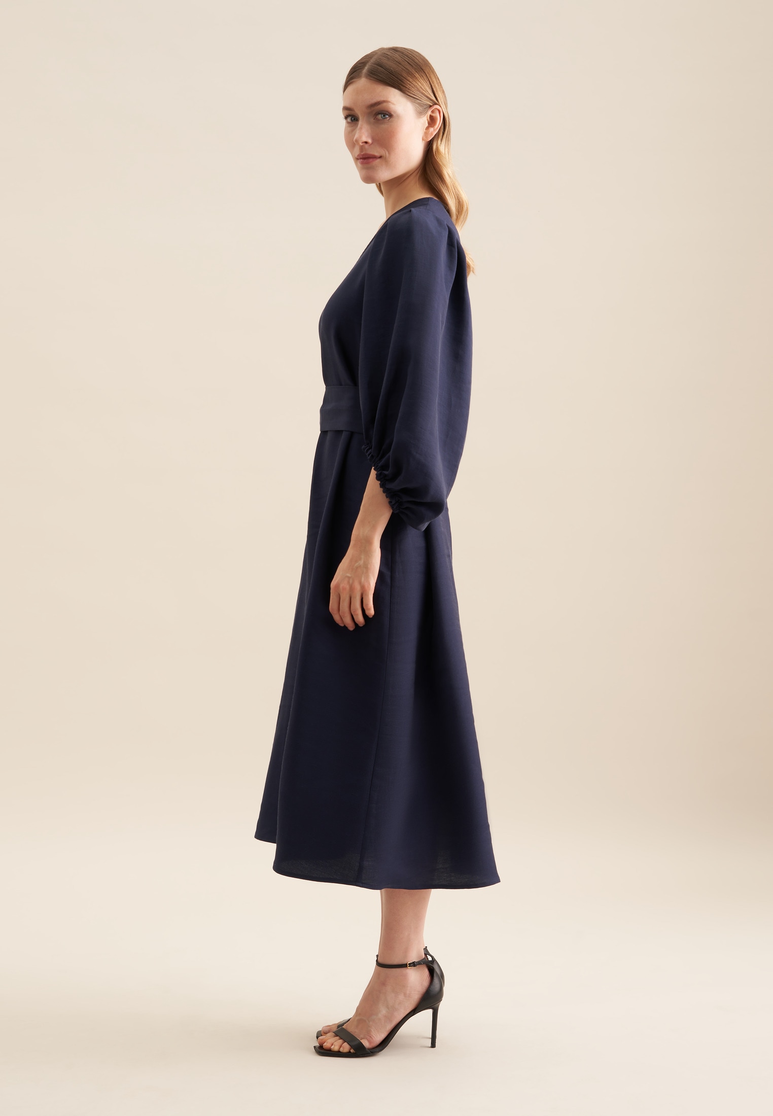 seidensticker Sommerkleid »Schwarze Rose«, 3/4-Arm V-Neck Uni