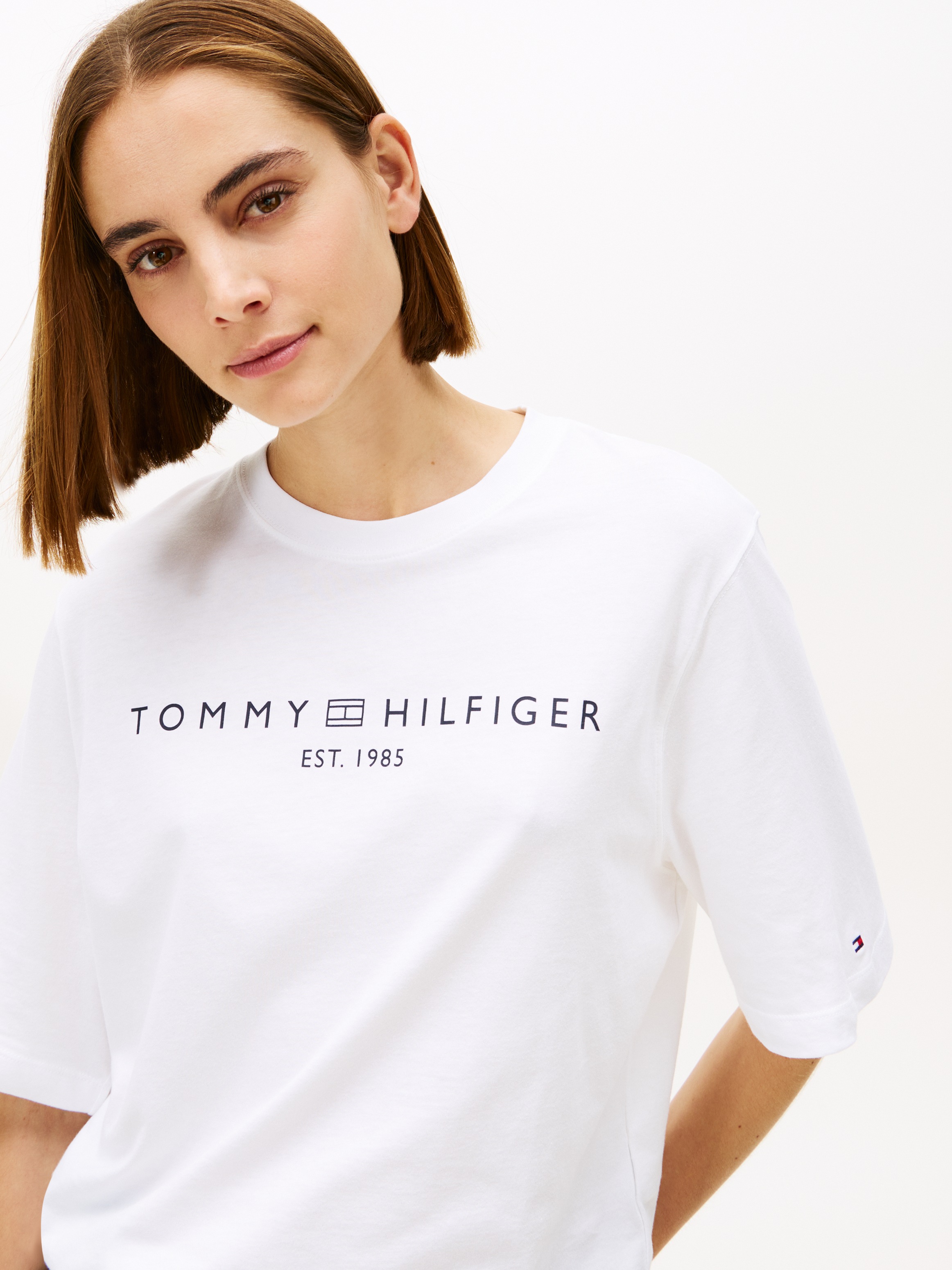 Tommy Hilfiger Langarmshirt "CORP LOGO TRAPEZE C-NK TEE" günstig online kaufen