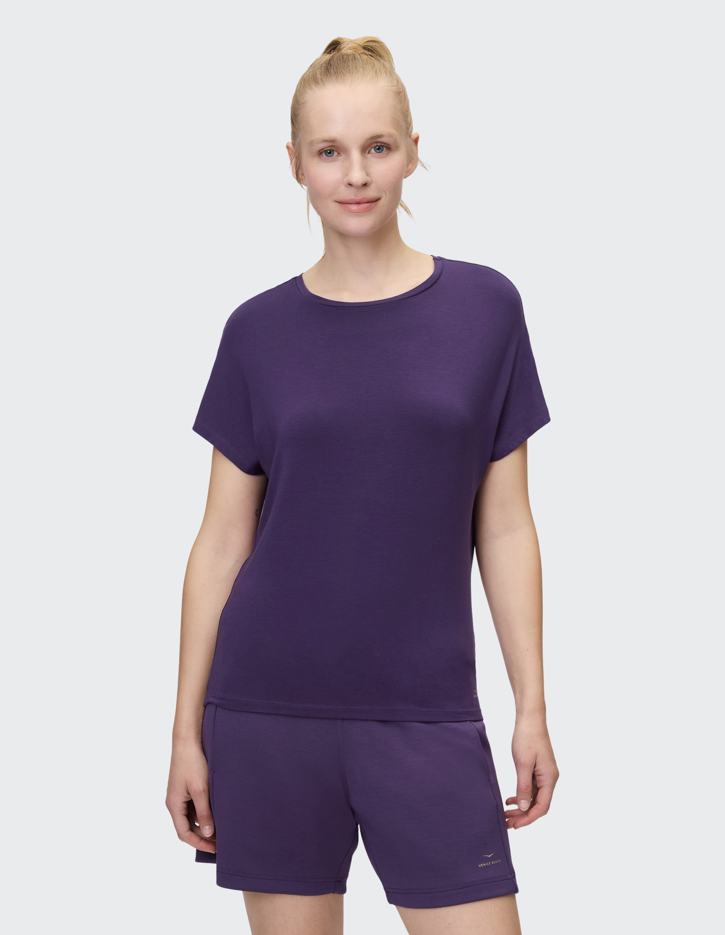 Venice Beach T-Shirt "T-SHIRT EILEEN" Kurzarm-Design, mit Rundhalsausschnitt, aus Modal und Elasthan