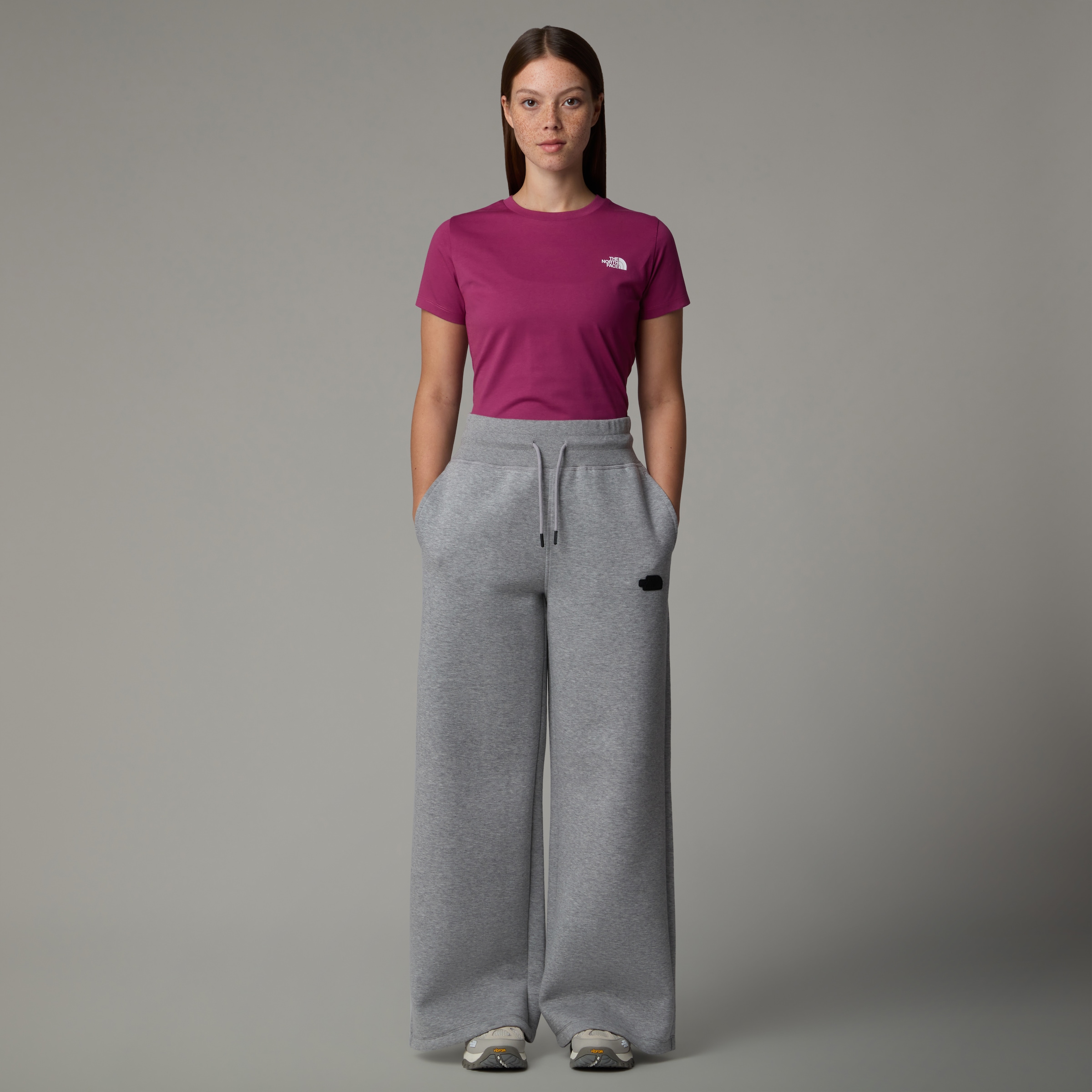 The North Face T-Shirt »W S/S SIMPLE DOME SLIM TEE«, (1 tlg.)
