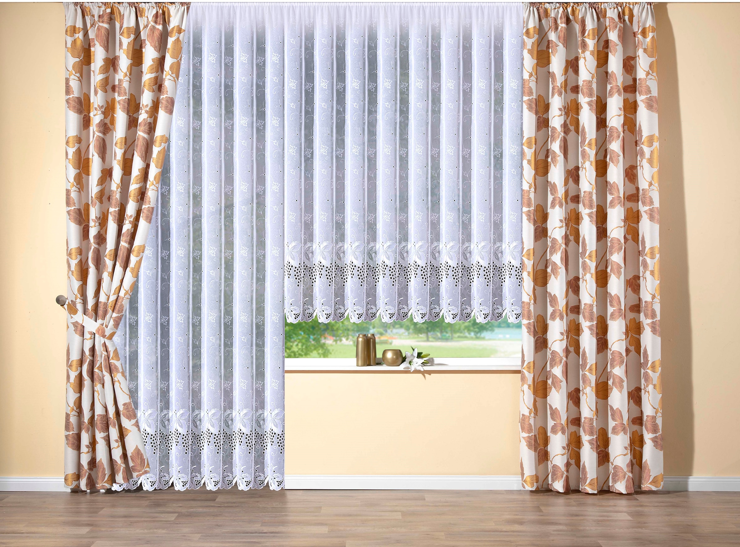 Stickereien Plauen Vorhang "Weinlaub" Kräuselband 2 Stk. tlg. günstig online kaufen