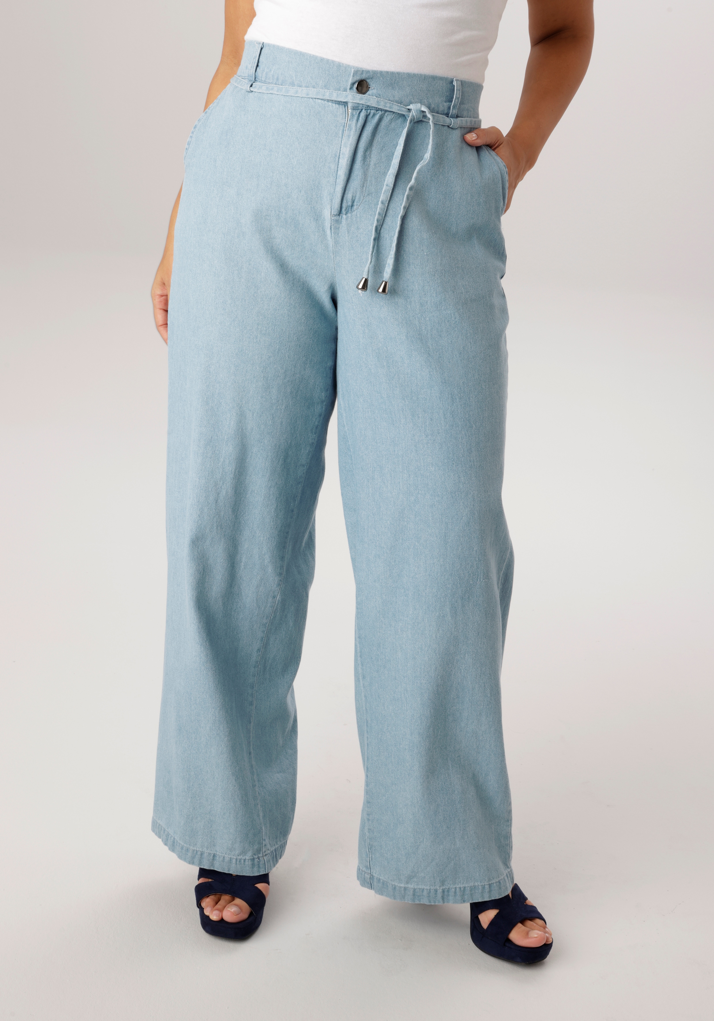 Aniston PLUS Weite Jeans mit elastischen Bund