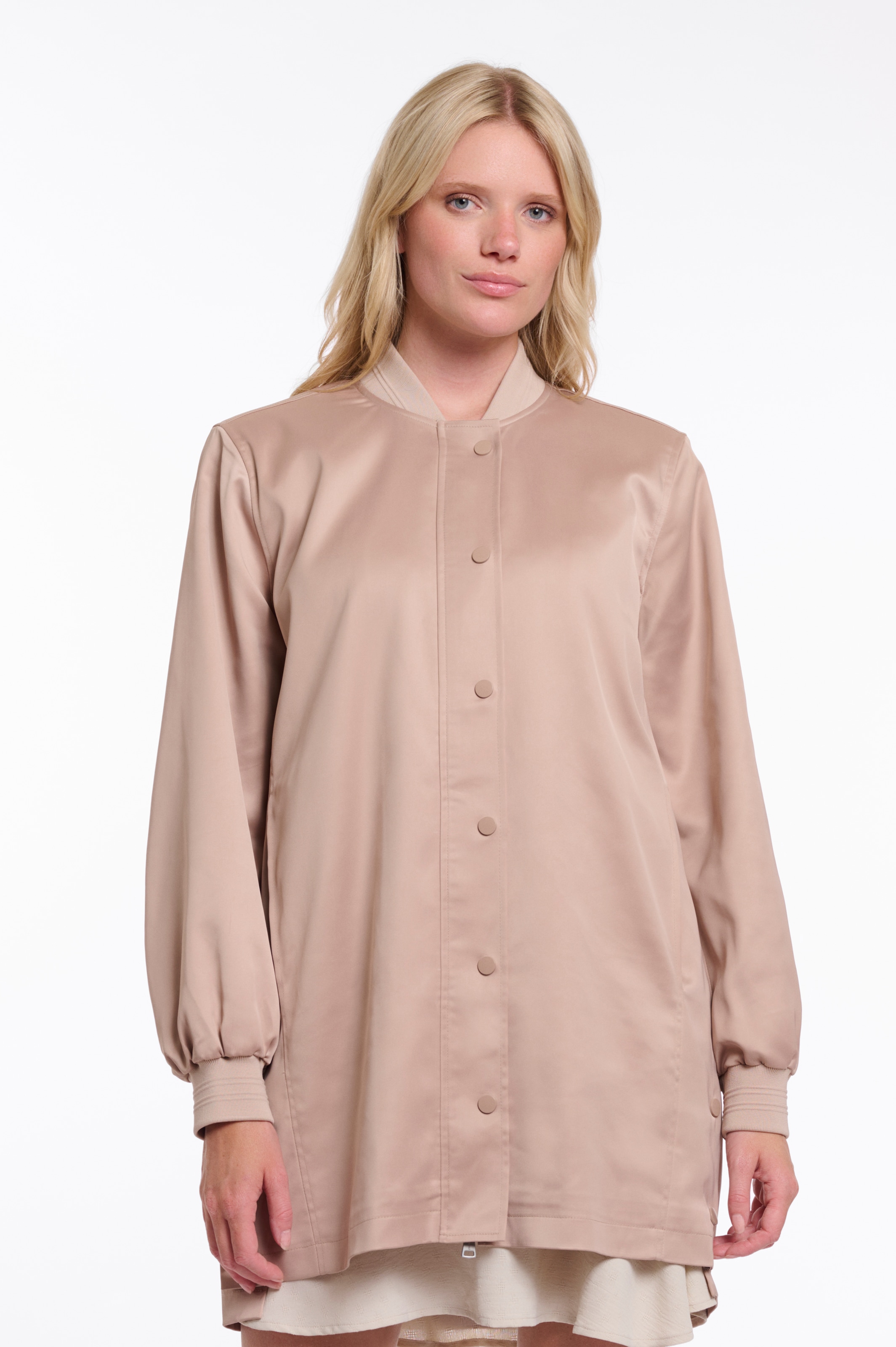 Rino & Pelle Langjacke "PINA" ohne Kapuze lang, mit seidigem Glanz und Knop günstig online kaufen