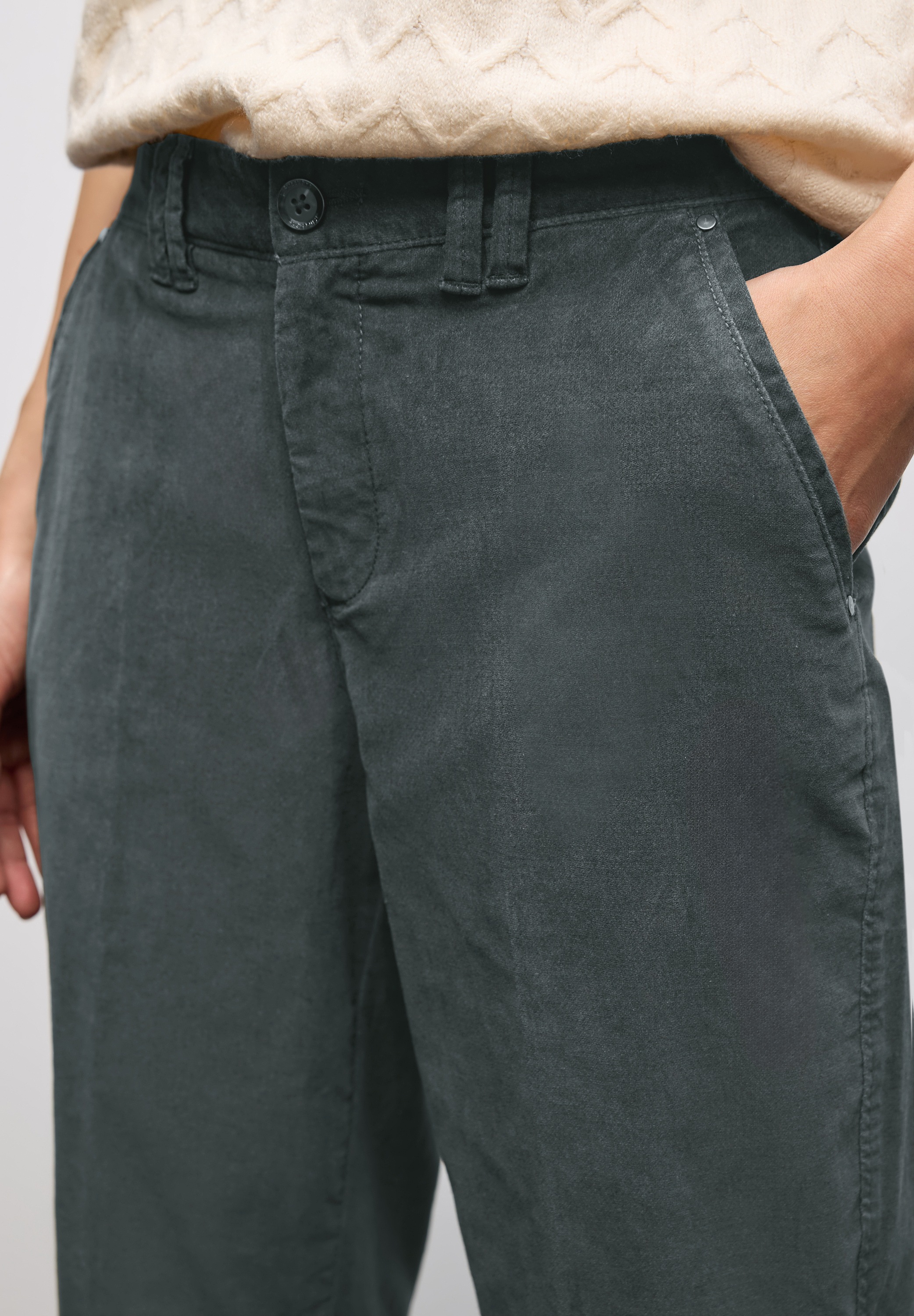 Thumbnail - STREET ONE Chinohose "Velvet" mit Taschen