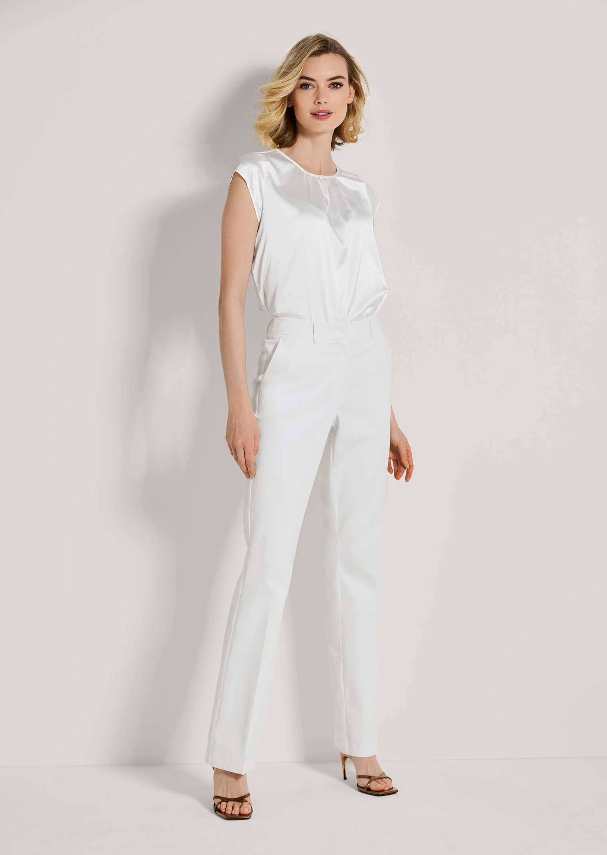 MADELEINE Bügelfaltenhose »Hose Leicht ausgestellte Bügelfalten-Hose«