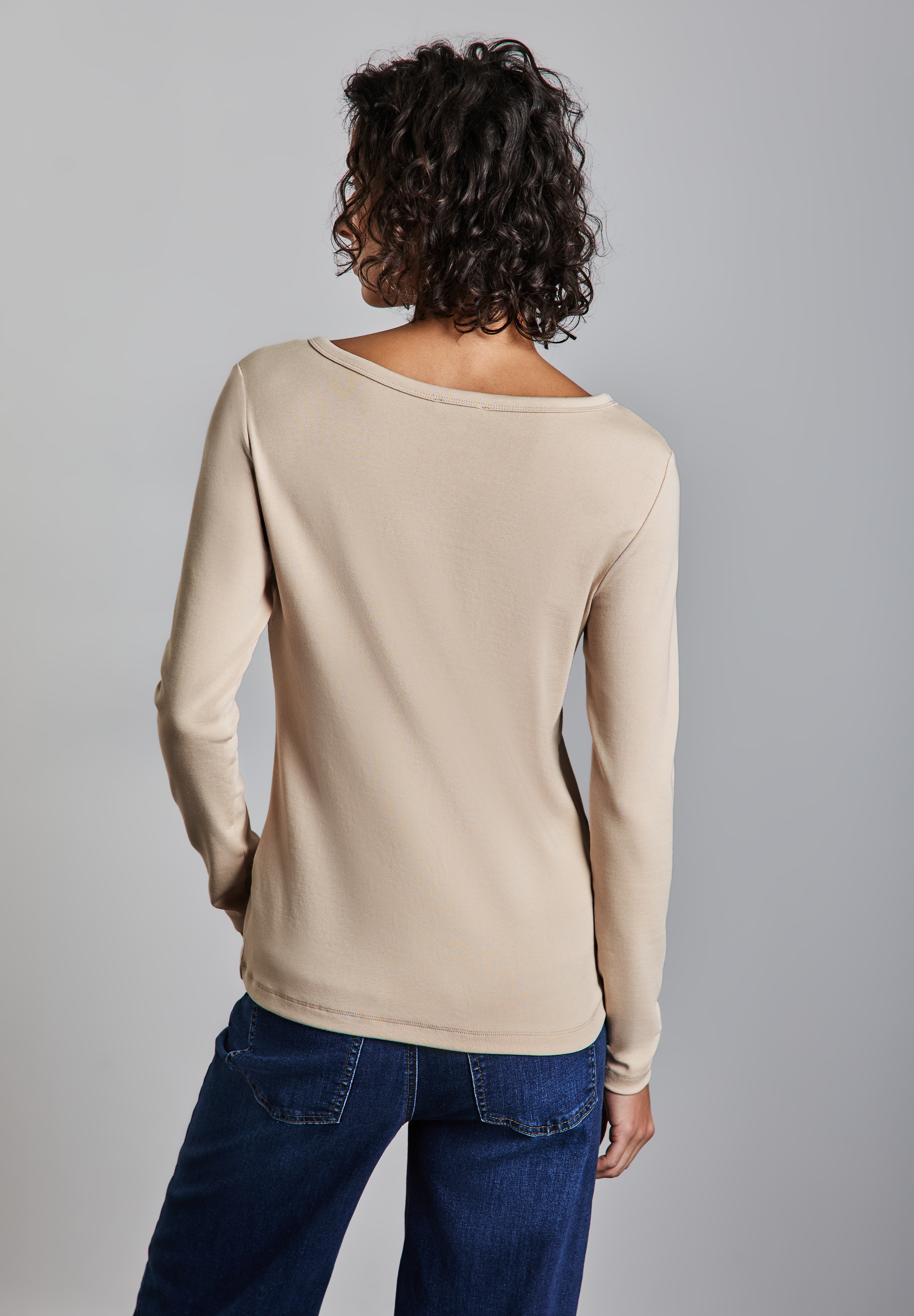 STREET ONE Langarmshirt, mit V-Ausschnitt