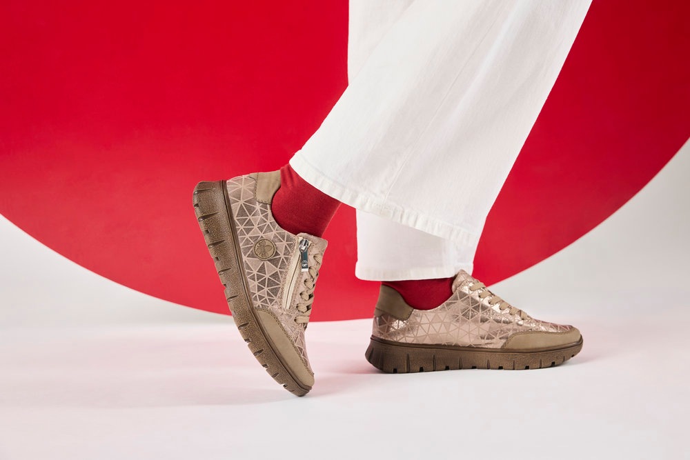 Rieker Plateausneaker, Schnürschuh, Halbschuh, Freizeitschuh in bequemer Form