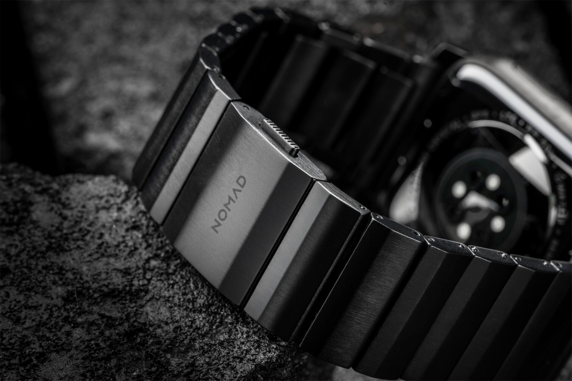 Nomad Smartwatch-Armband »Strap Titanium V2 42/44/45/49mm«