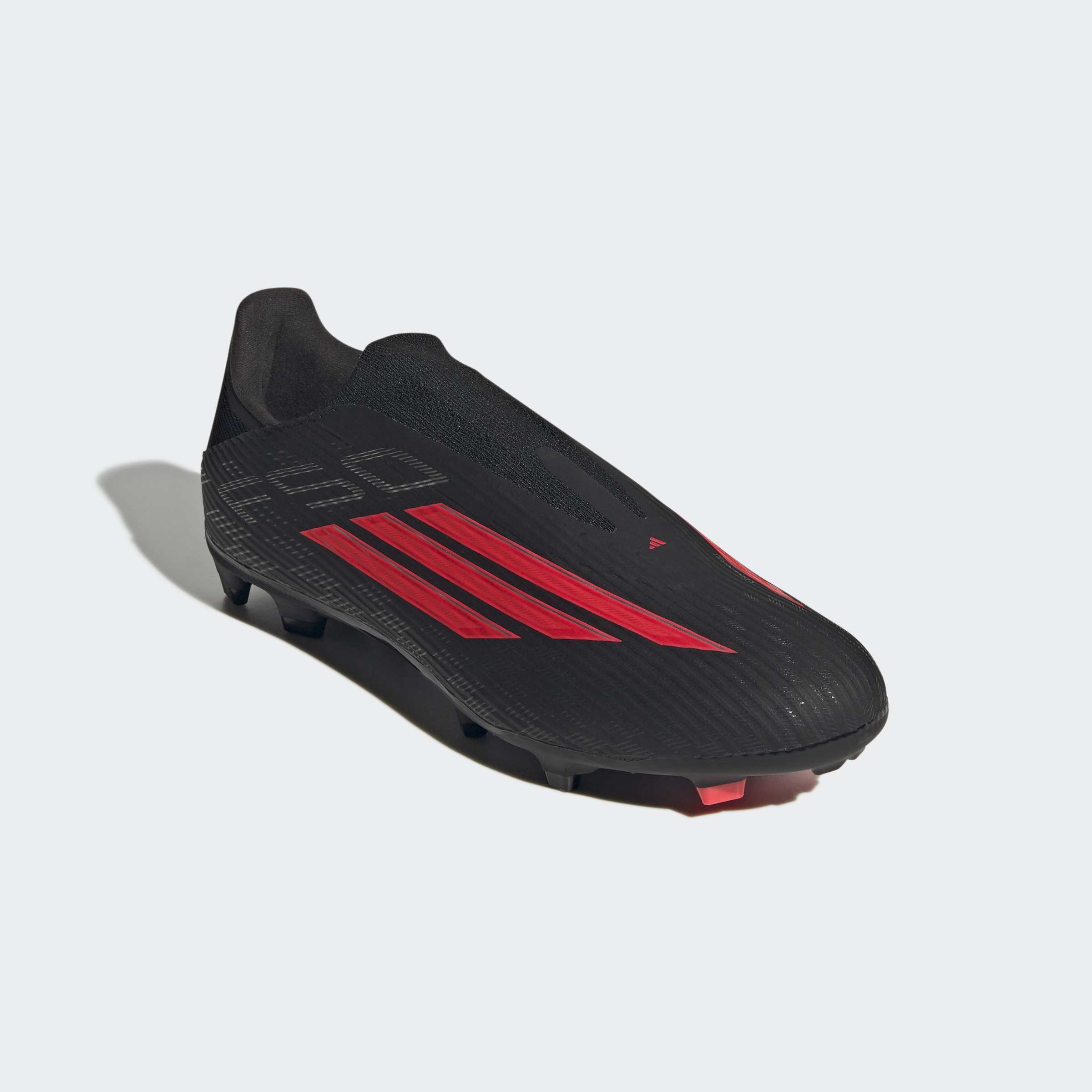 adidas Performance "F50 LEAGUE LACELESS FIRM/MULTI GROUND" für viele verschiedene Böden geeignet