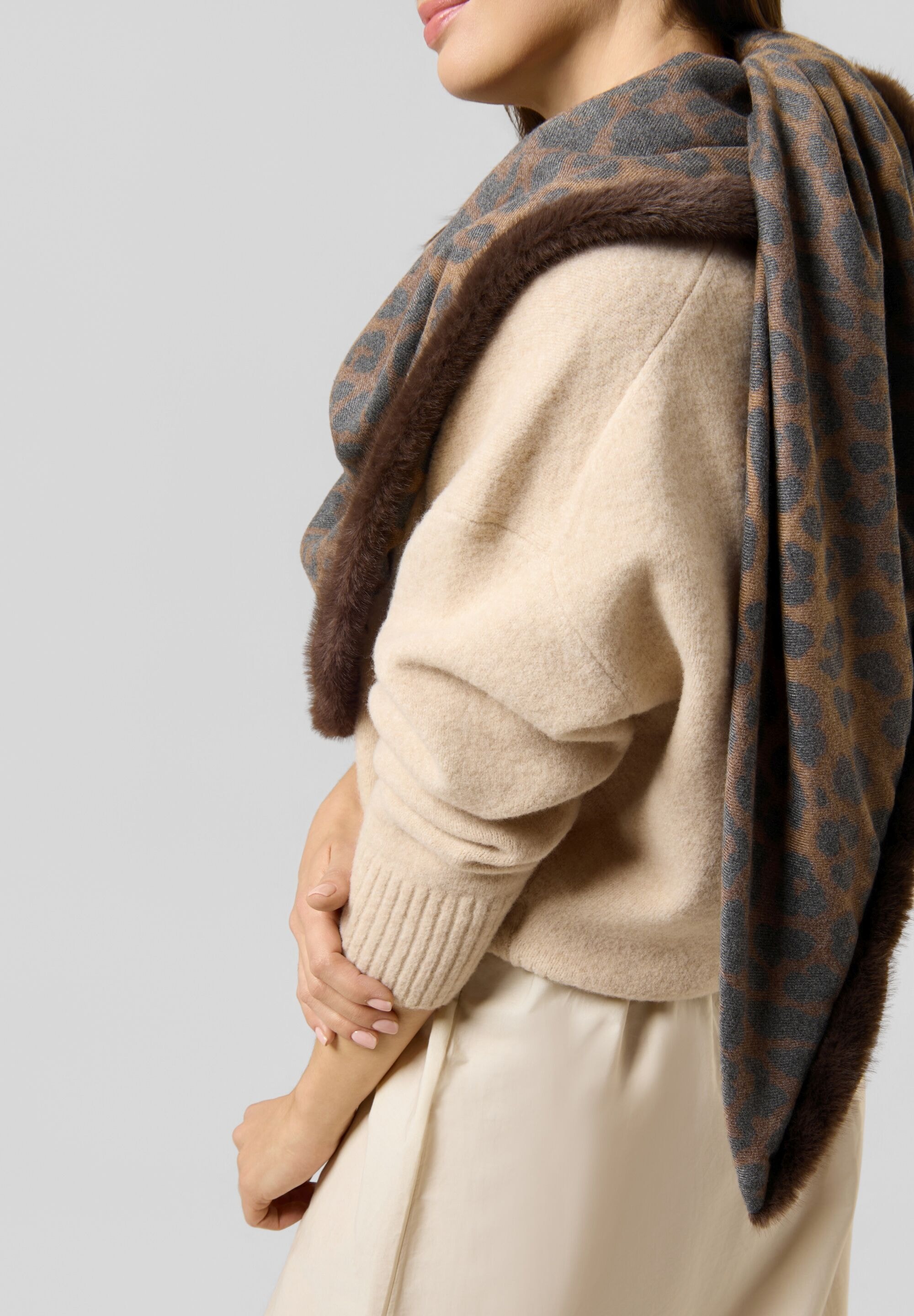 Codello Modetuch »Codello Tuch« mit Leomuster