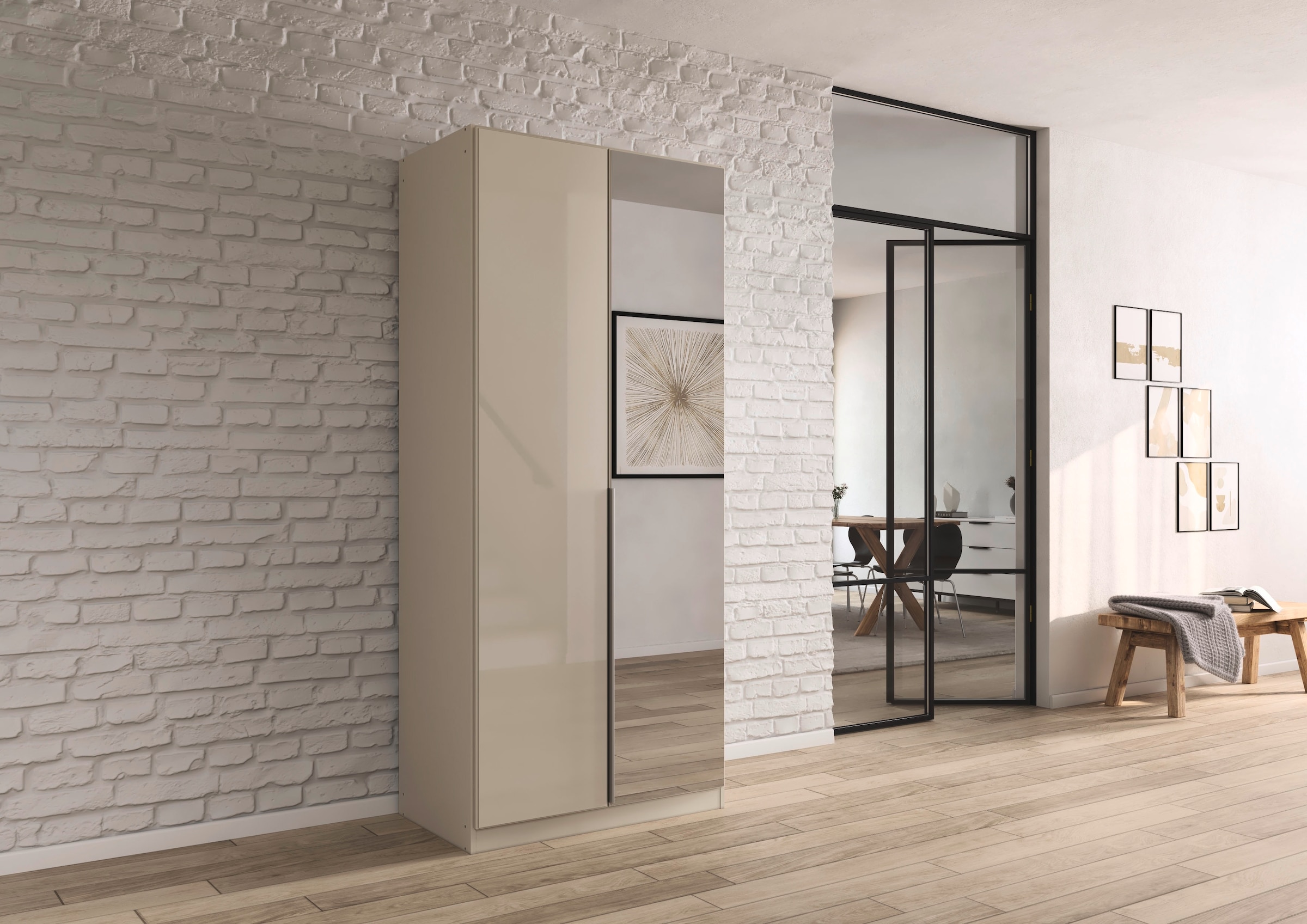rauch Drehtürenschrank »Kleiderschrank Kleiderschränke Schrank Garderobe AGORDO mit Glasfront«, (in zwei Griff-Farben), durchdachte Innenausstattung, in 6 Breiten und 2 Höhen MADE IN GERMANY