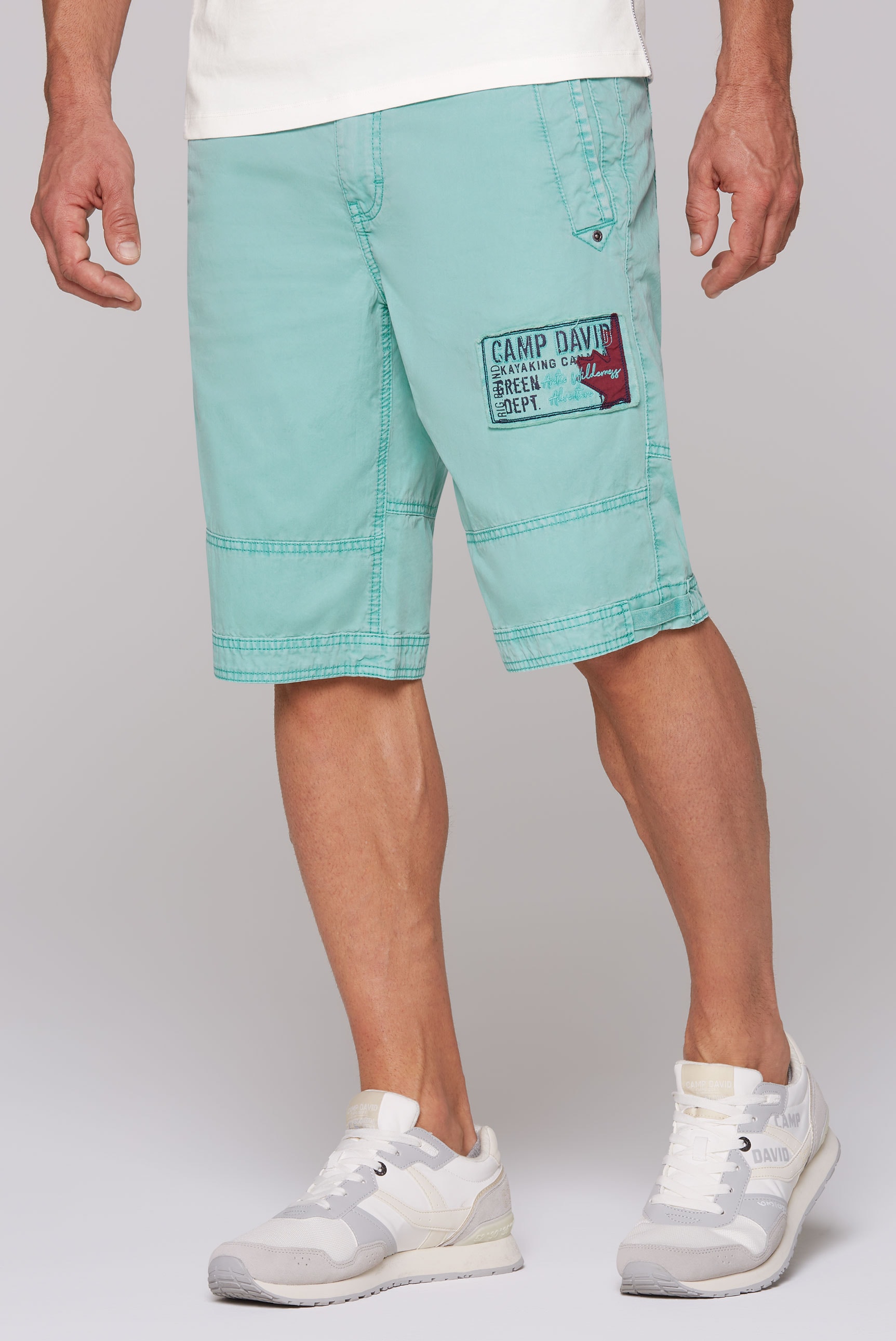 CAMP DAVID Bermudas, Sommerhose mit großem Logo-Aufnäher günstig online kaufen