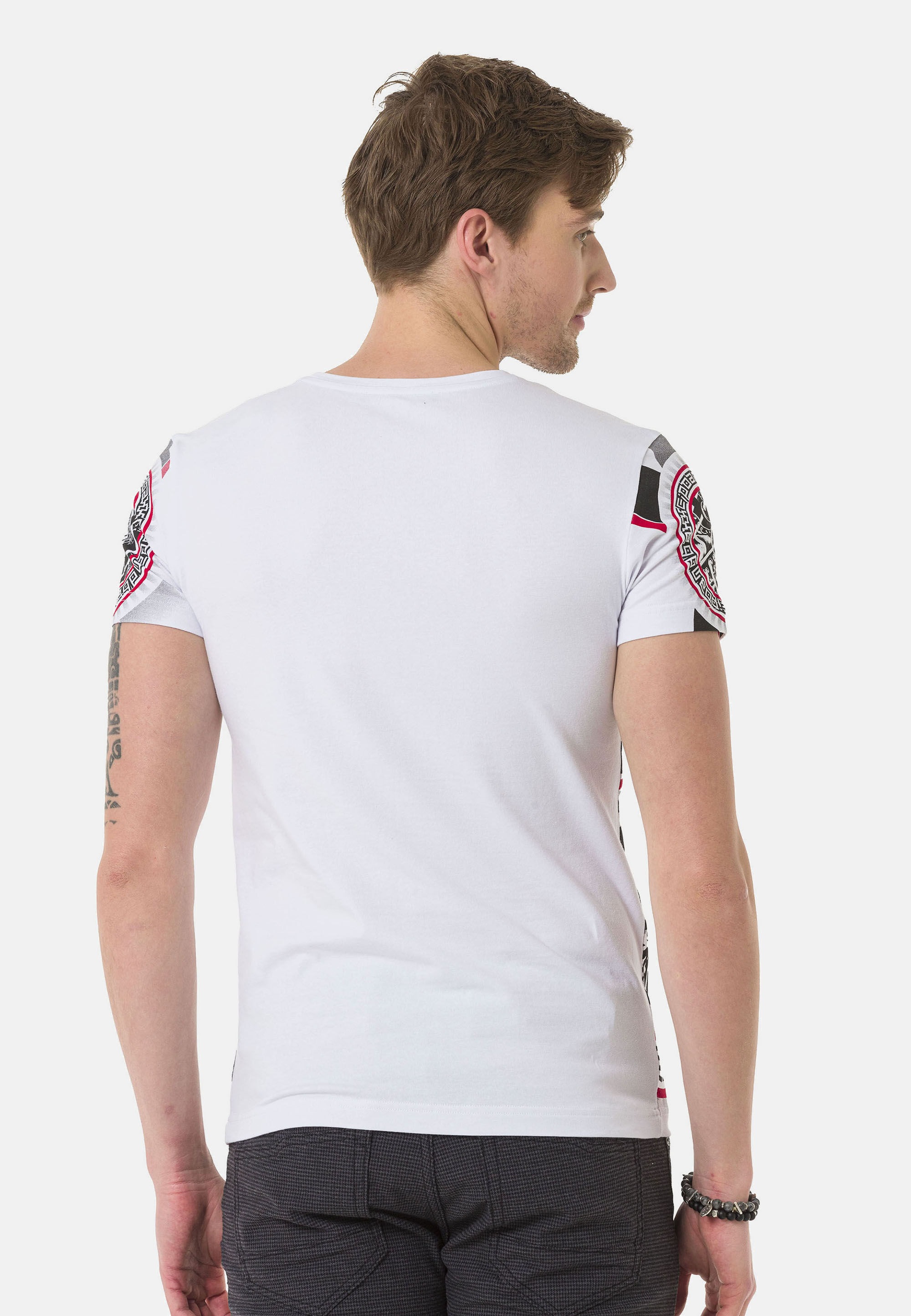 Cipo & Baxx T-Shirt »T-Shirt«, Frontprint mit verschiedenen Elementen