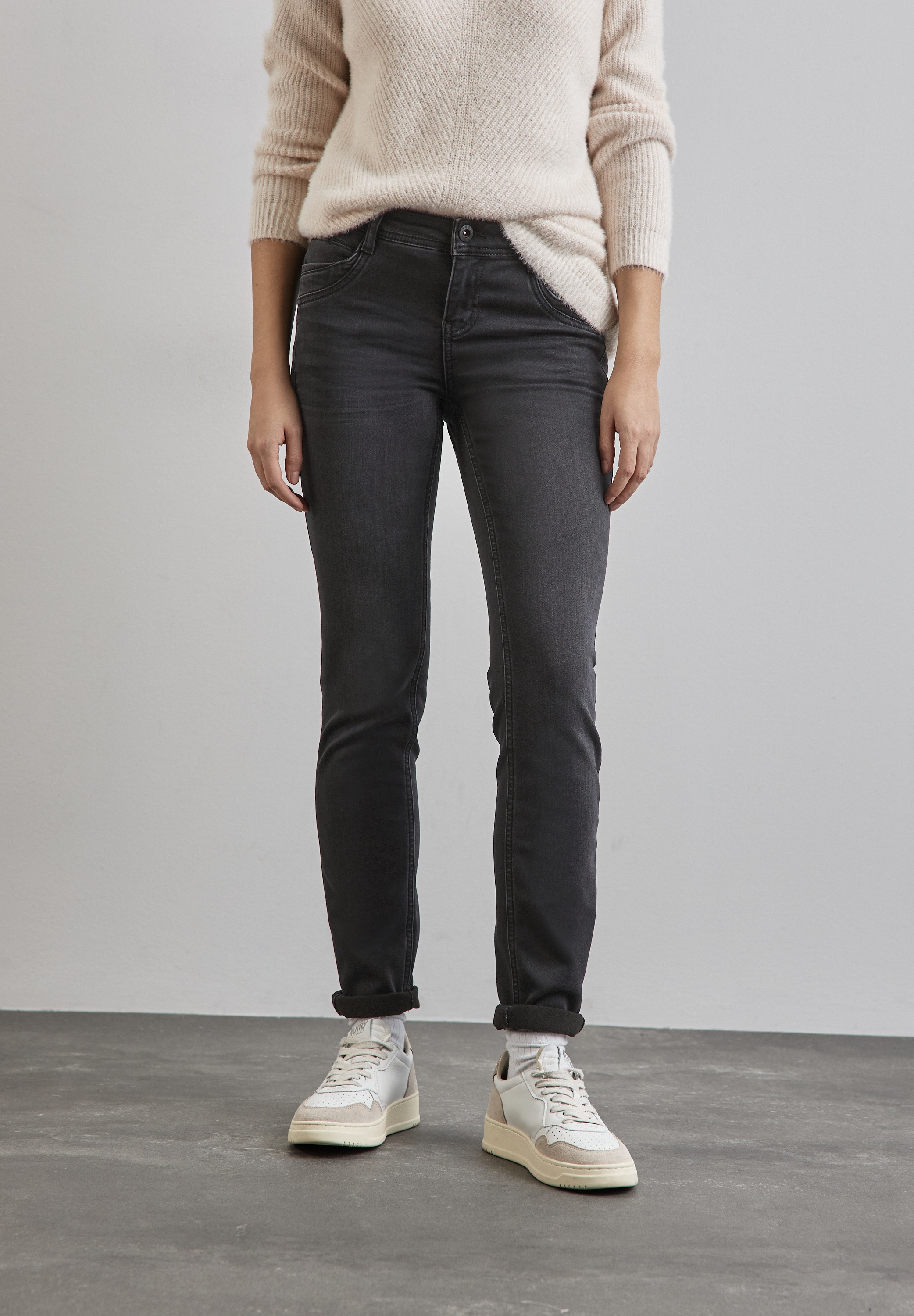 STREET ONE Slim-fit-Jeans, aus Baumwolle mit Stretchanteil