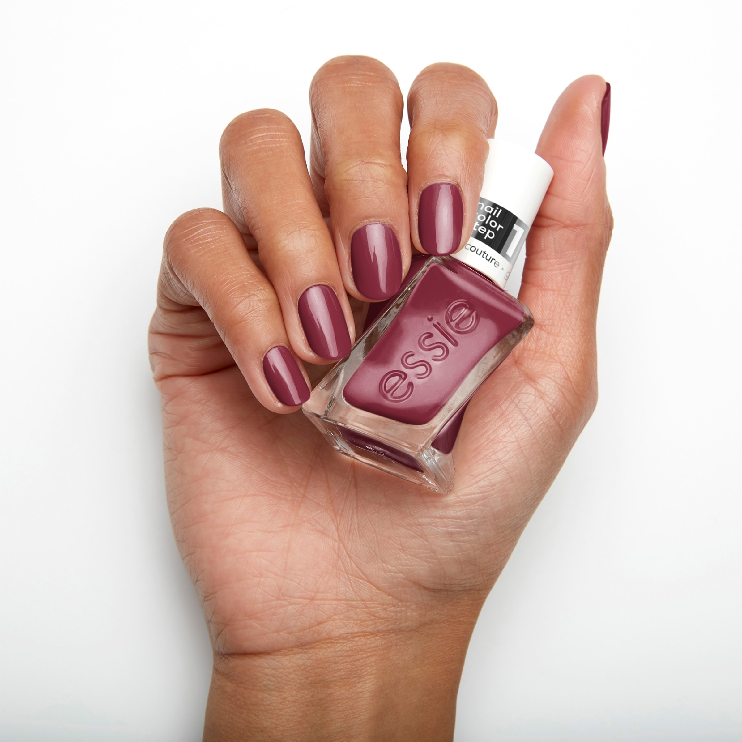 essie Nagellack »Essie Nagellack gel couture«, mit natürlichen Inhaltsstoffen