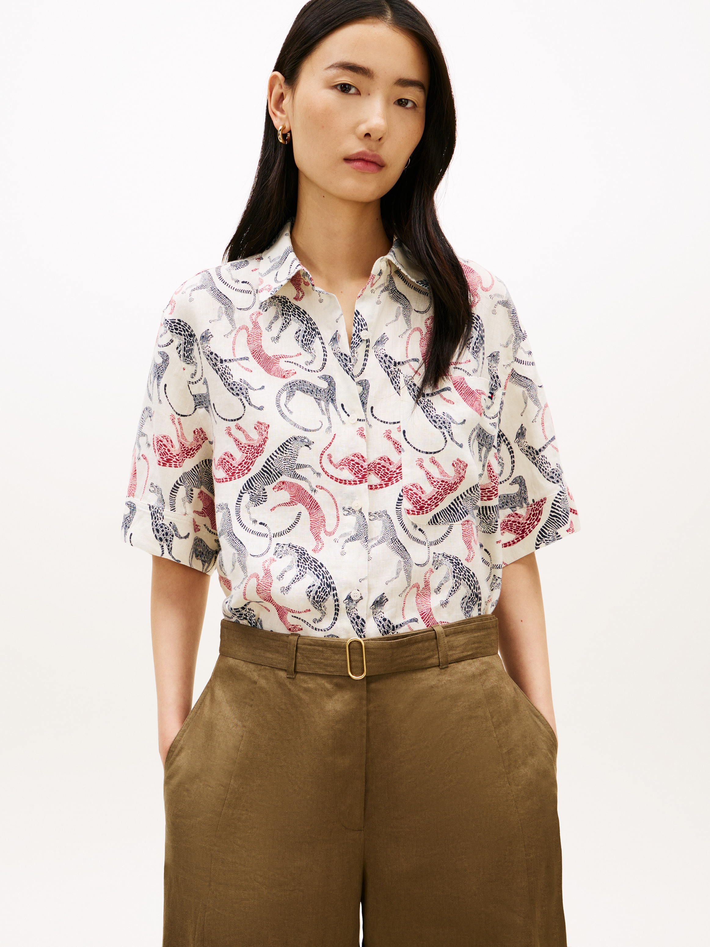 Tommy Hilfiger Kurzarmbluse "ESS LINEN SHORT SLEEVE SHIRT" mit aufgesetzter günstig online kaufen