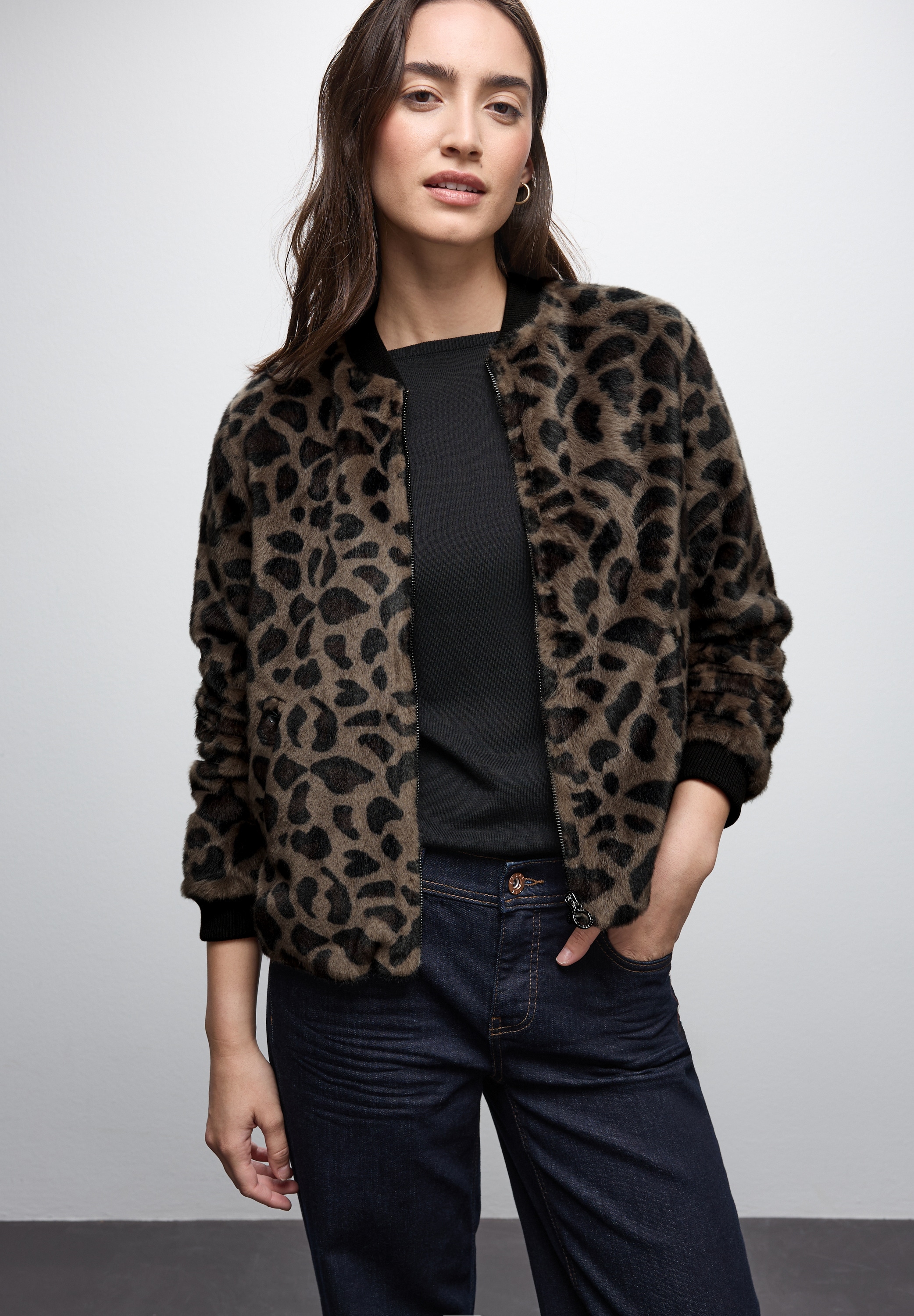 STREET ONE Blouson ohne Kapuze;Markenlabel mit Leo-Print, Fake Fur mit Tunn günstig online kaufen