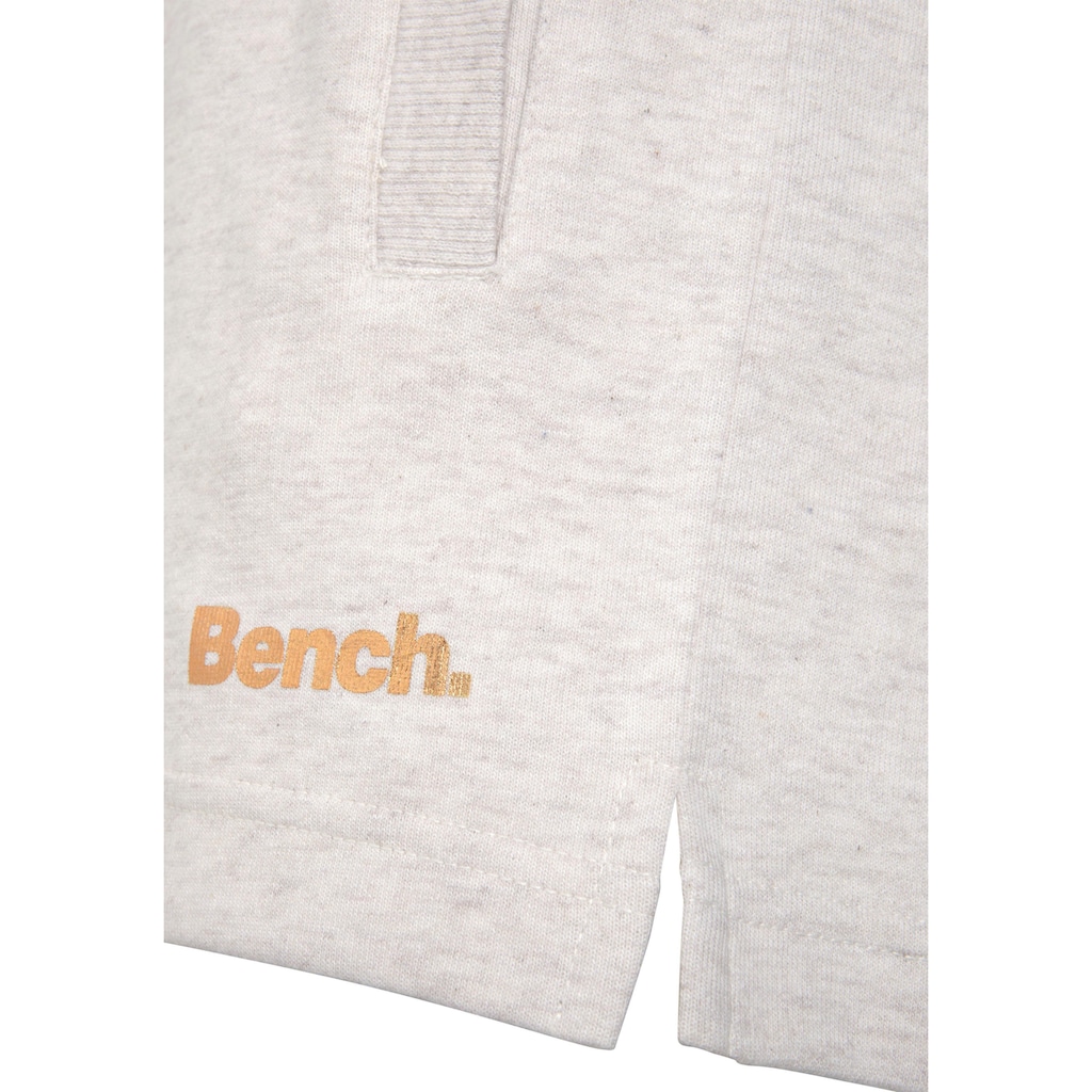 Bench. Loungewear Relaxshorts »-Kurze Sweathose«