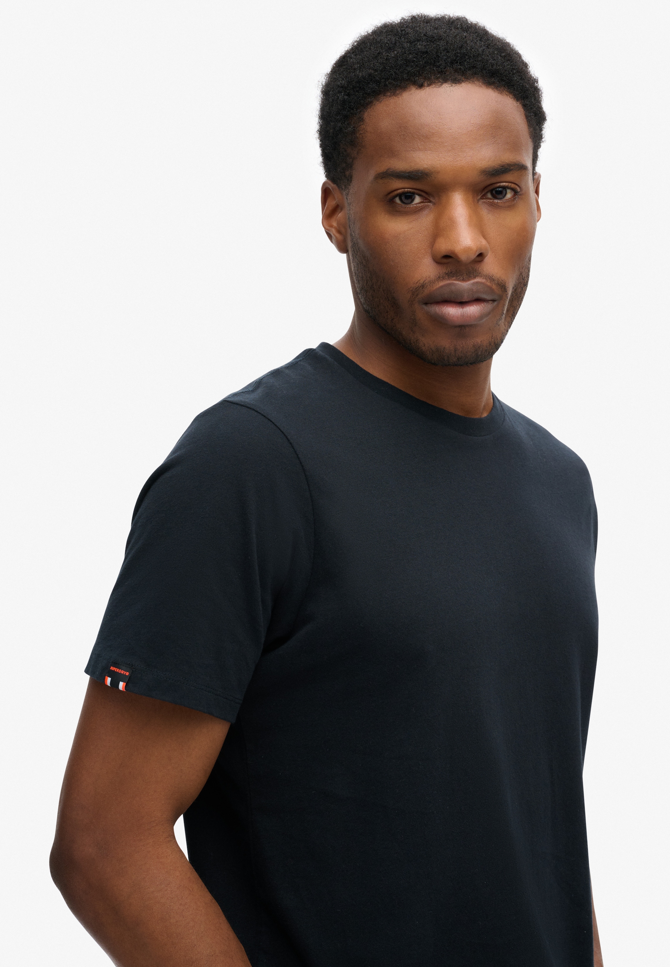 Superdry Rundhalsshirt »CLASSIC ESSENTIAL TEE«