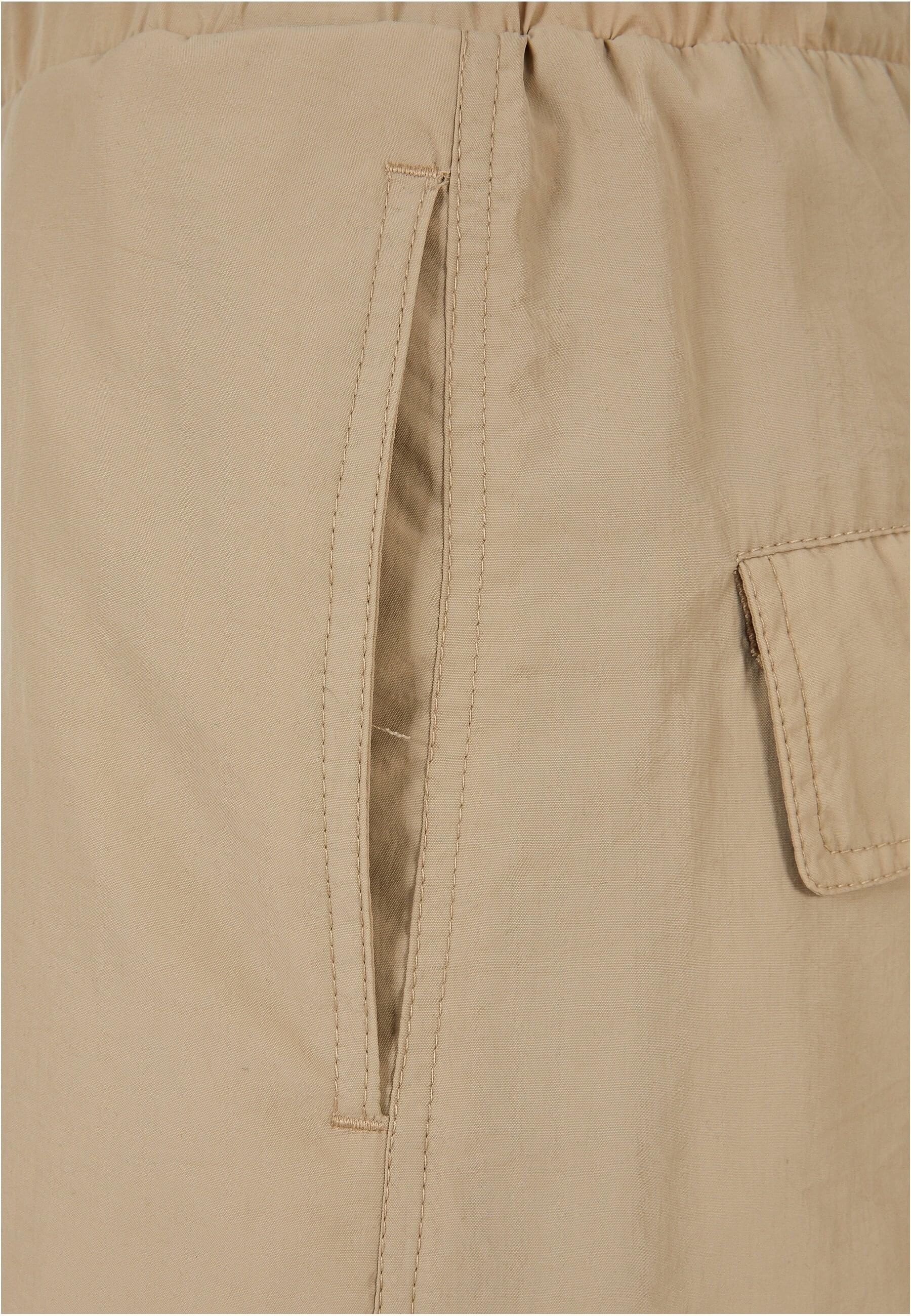 URBAN CLASSICS Stoffhose »Urban Classics Damen Ladies Wide Crinkle Nylon Cargo Pants«, (1 tlg.)