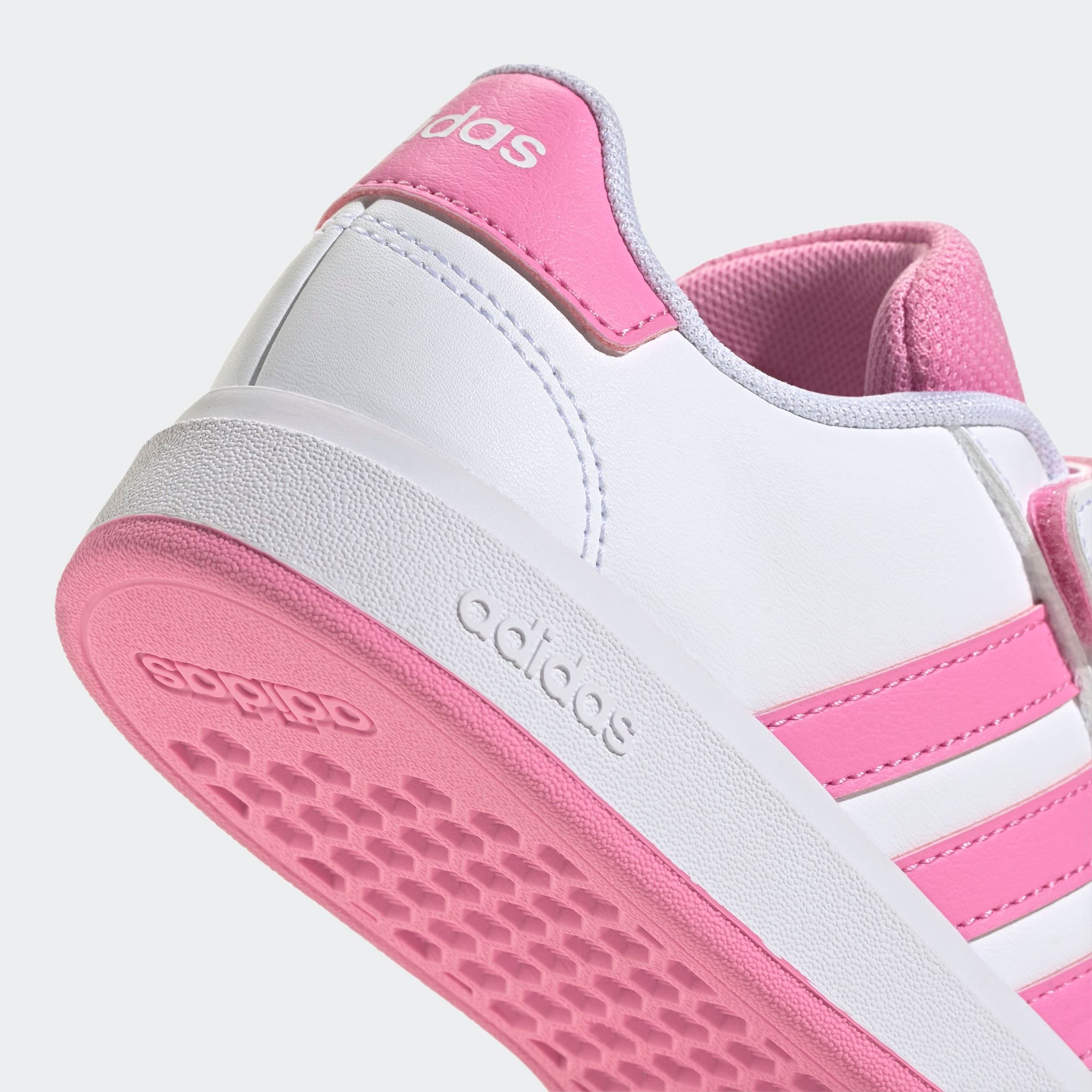 adidas Sportswear Sneaker »GRAND COURT 2.0 KIDS«, Design auf den Spuren des adidas Superstar