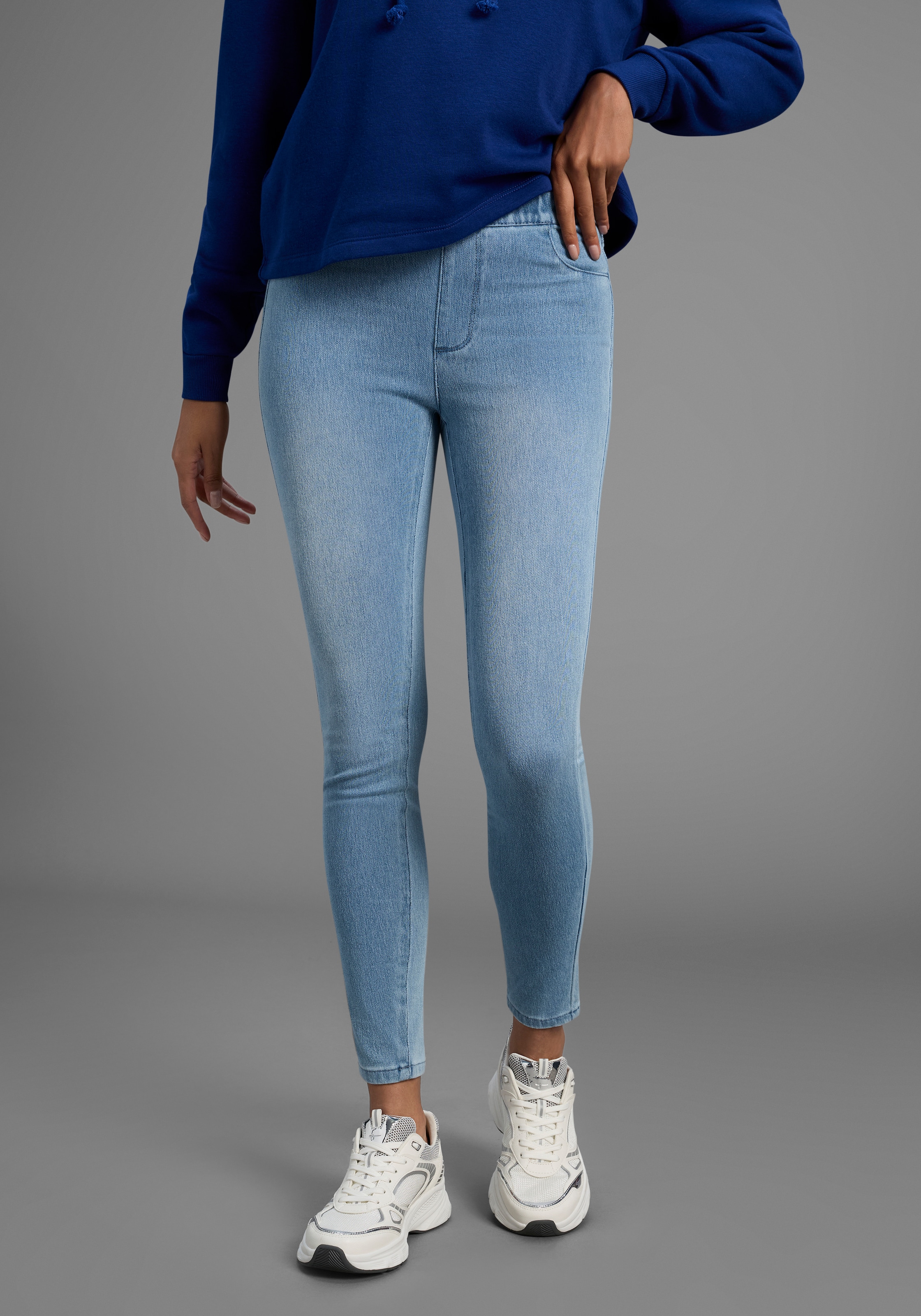 Arizona Jogg Pants "High Waist", extra-eng geschnitten, knöchellange Beinfo günstig online kaufen