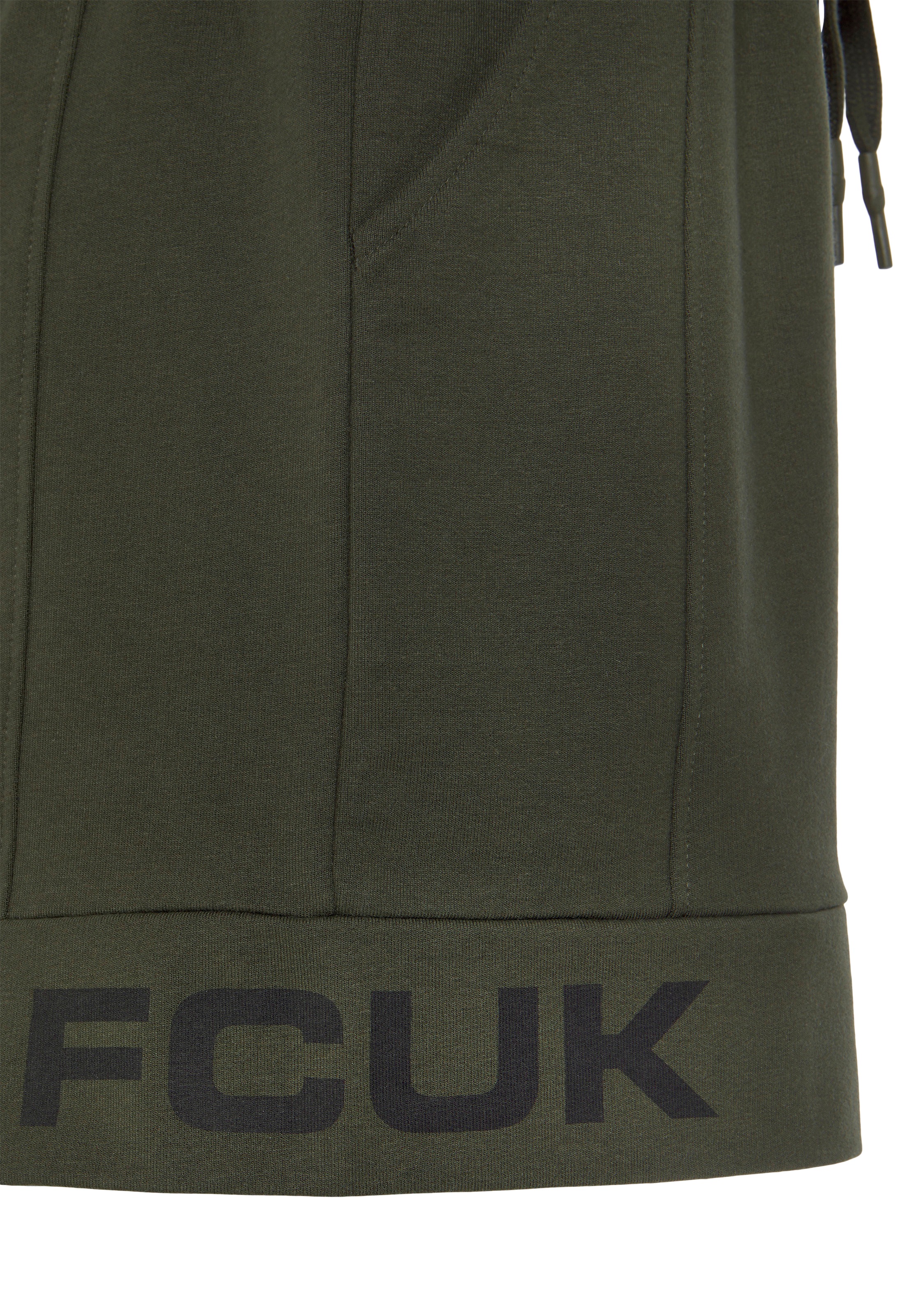 FCUK Sweatshorts, (1 tlg.), Sweatshorts mit Längsteilungsnaht und Logoschriftzug, Loungeanzug