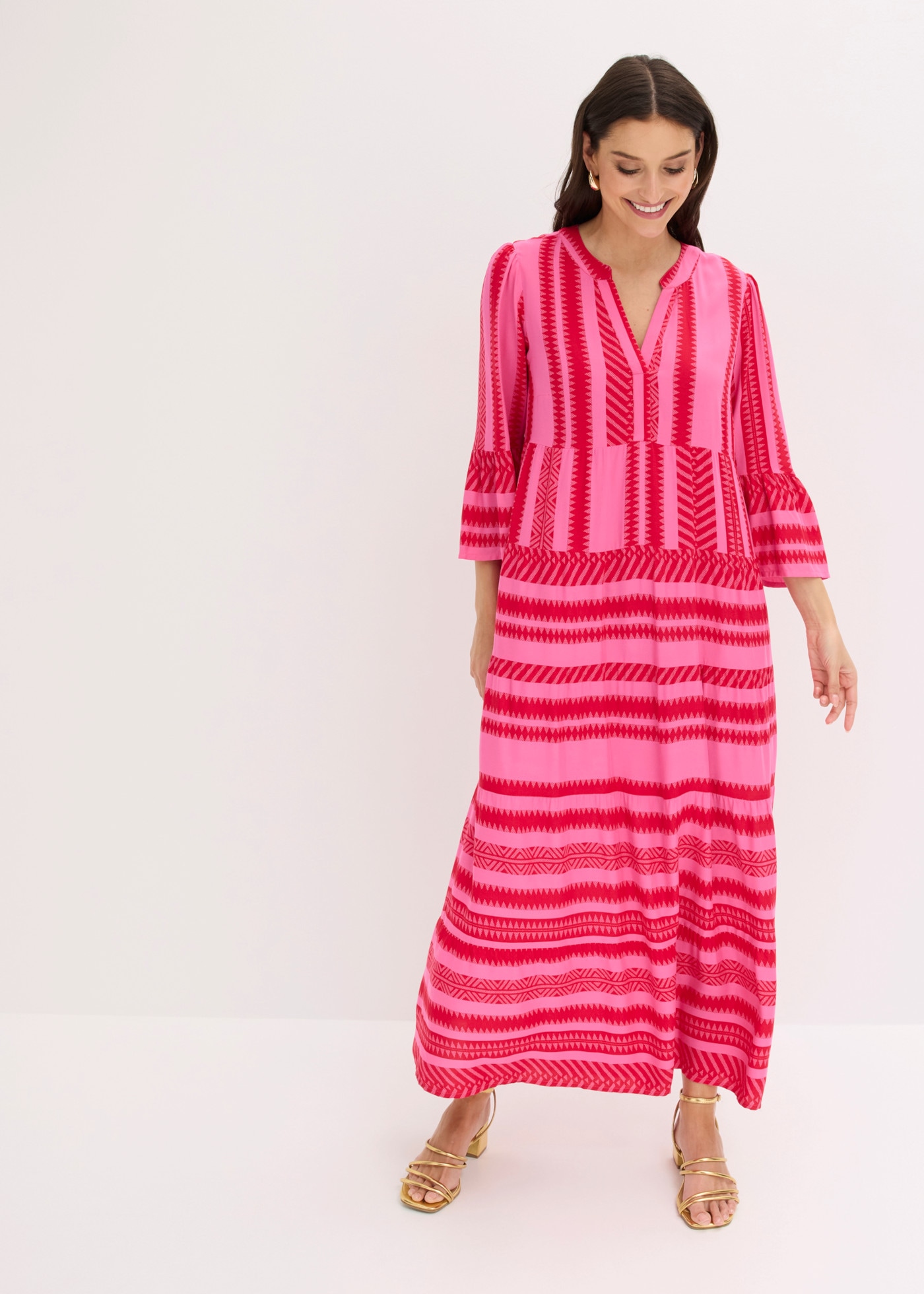 bonprix Maxikleid aus fließender Viskose, mit Stufen-Rock, A-Linie Passform