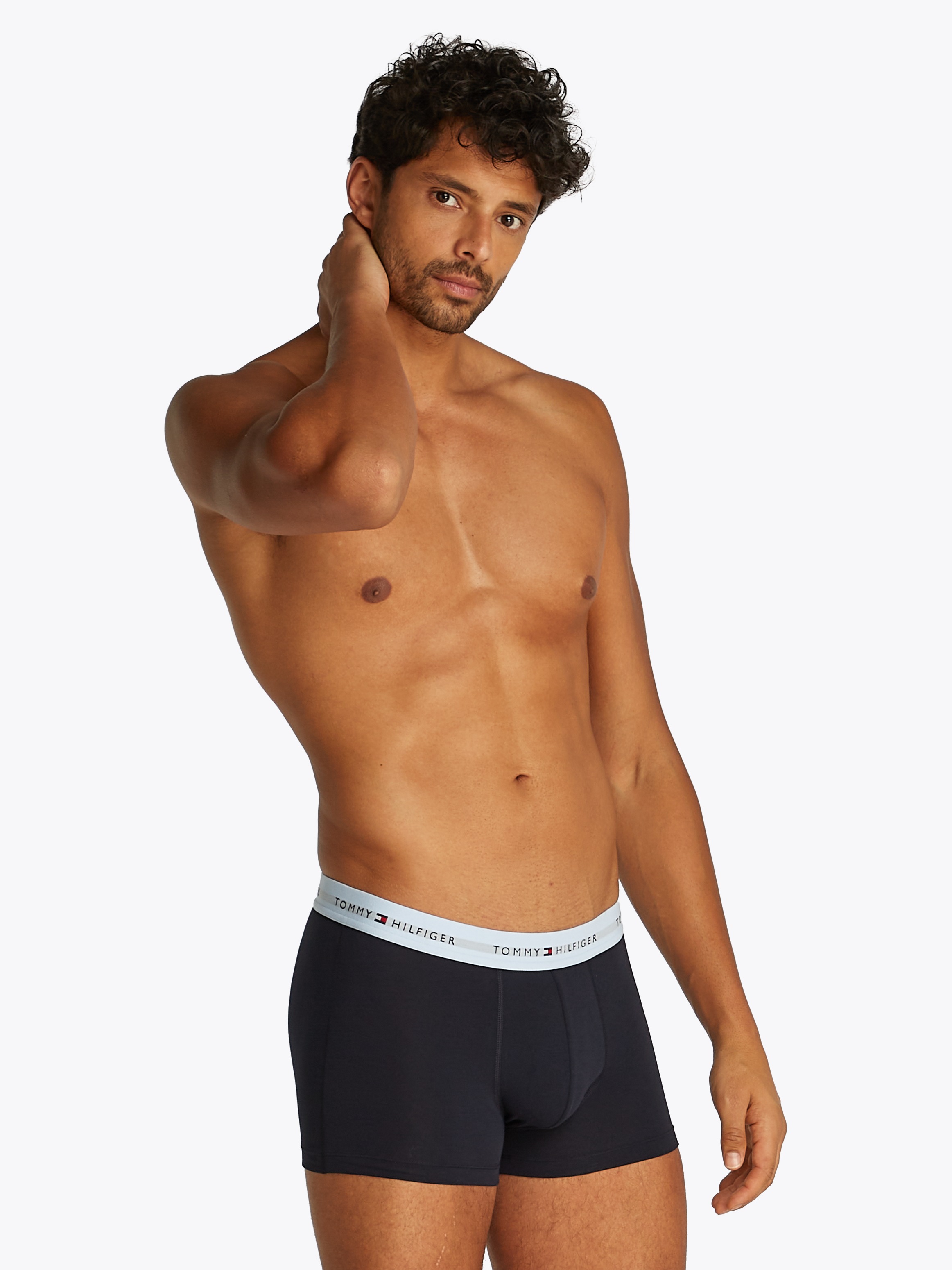 Tommy Hilfiger 3-er Set Trunks Schwarz mit verschiedenfarbigem Webbund günstig online kaufen