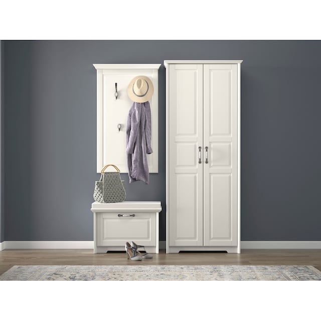 Home affaire Garderobenschrank »Evergreen«, UV lackiert, mit  Soft-Close-Funktion und ausziehbarer Kleiderstange | BAUR