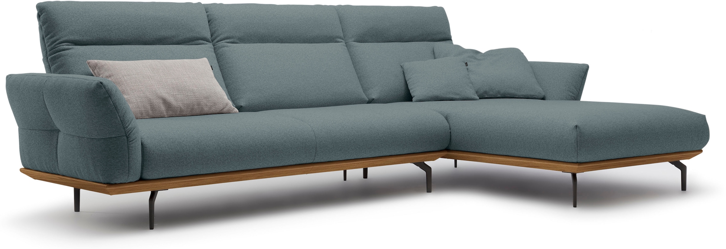 Creation BY ROLF BENZ Ecksofa »CR.460«, Sockel in Nussbaum, Winkelfüße in Umbragrau, Breite 318 cm