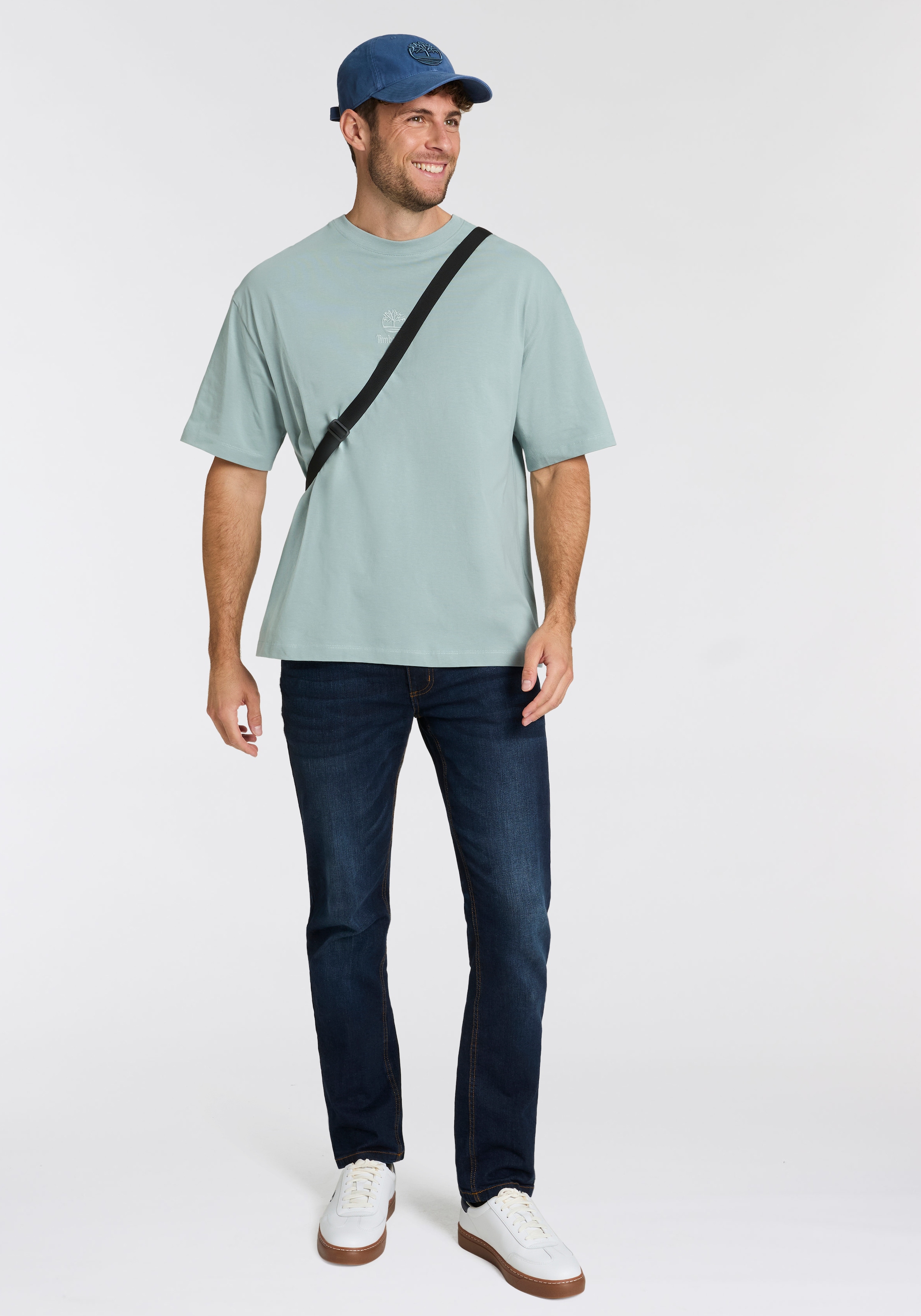Timberland T-Shirt »HAMPTHON Tonal Stack Logo Tee« mit Rundhalsausschnitt, aus Baumwolle