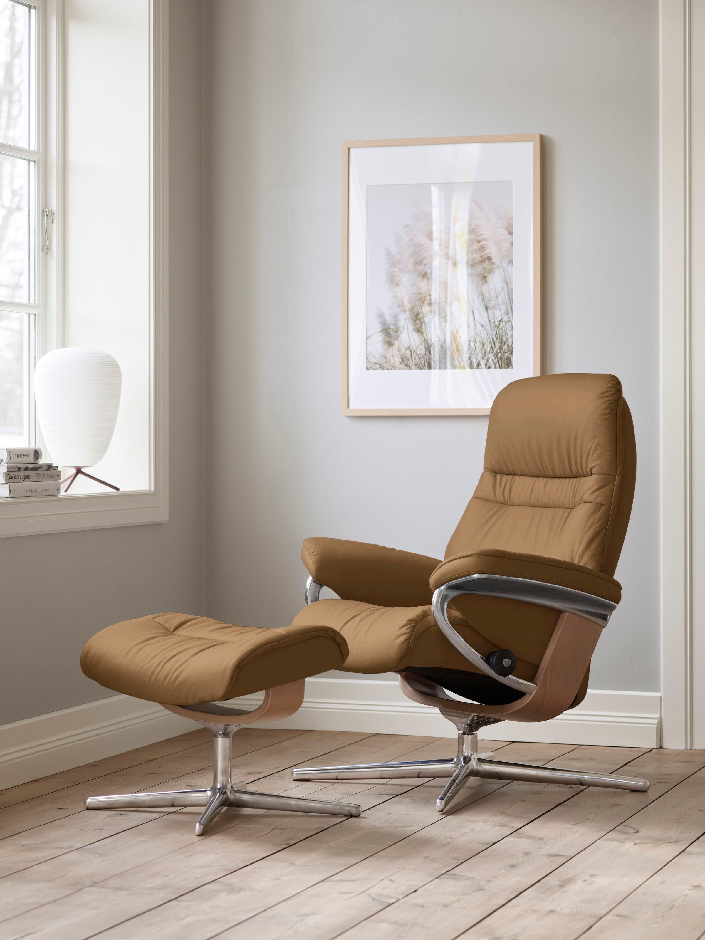 Relaxsessel STRESSLESS "Sunrise", braun (taupe paloma), B:83cm H:105cm T:74cm, Leder PALOMA: PALOMA ist ein durchgefärbtes Semianilin-Möbelleder mit natürlicher Narbung., Sessel, Relaxsessel, mit Cross Base, Größe S, M & L, Holzakzent Eiche