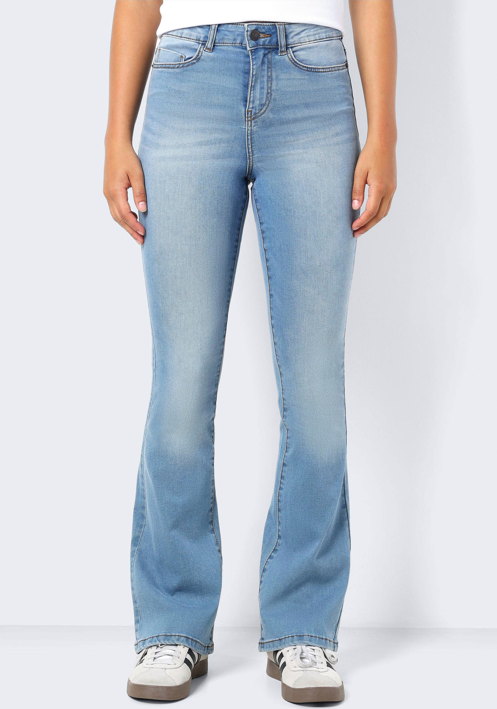 Noisy may Bootcut-Jeans "NMSALLIE HW FLARE JEANS VI162LB NOOS"