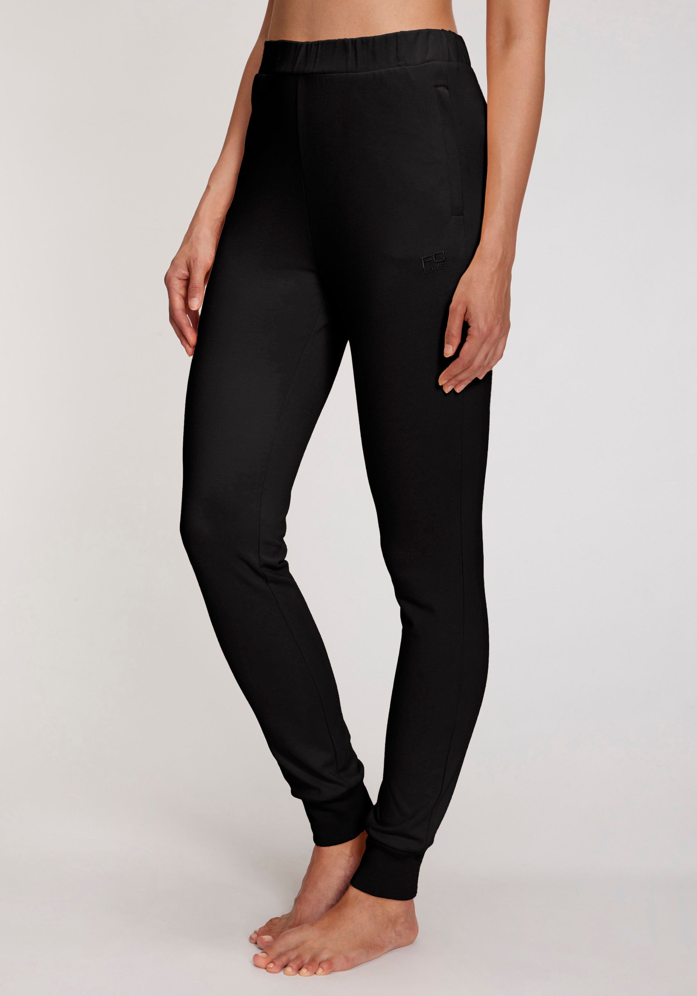 French Connection Loungepants, schmale sportive Form, weich fließend günstig online kaufen