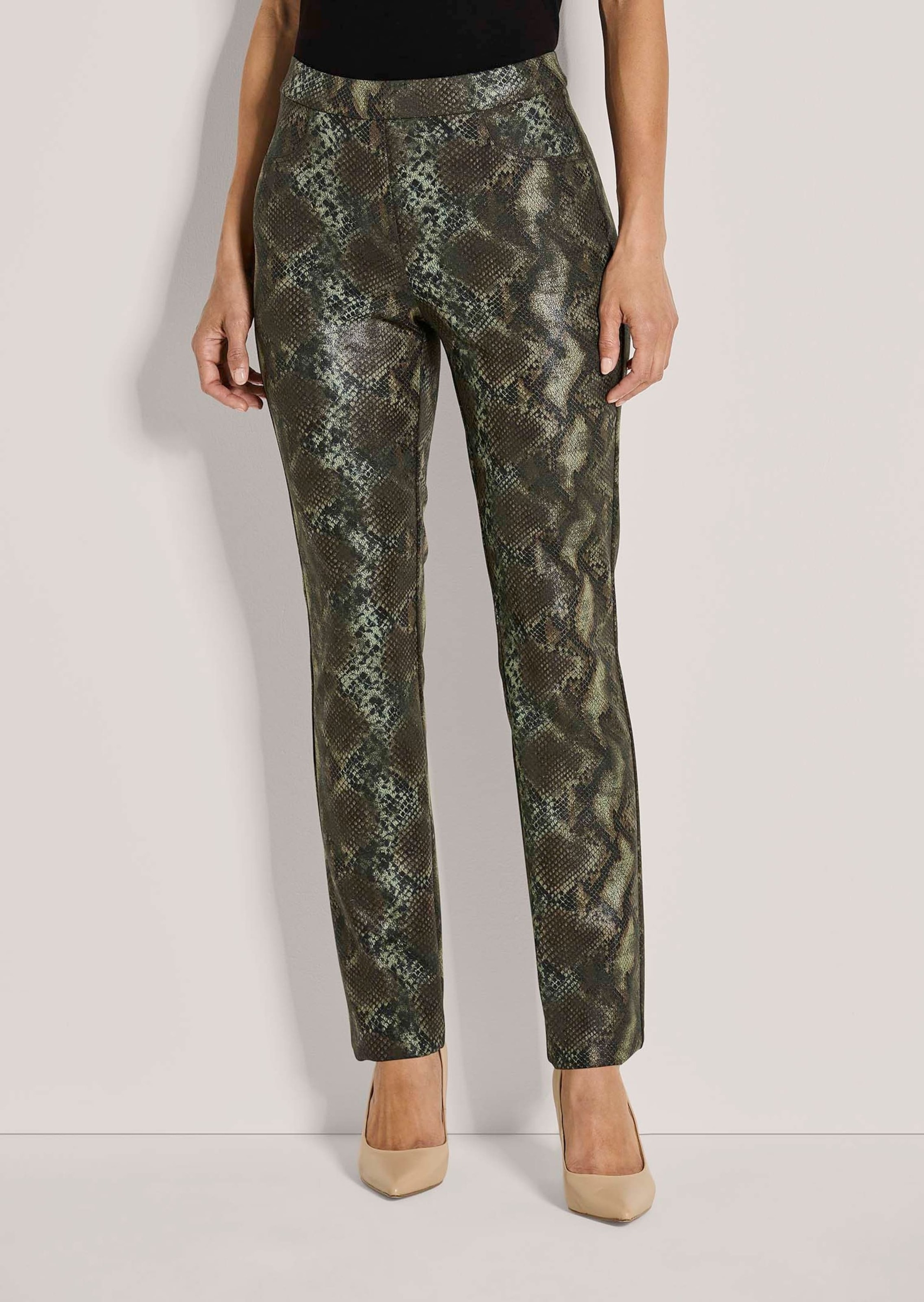 MADELEINE Jerseyhose »Hose Gerade Jerseyhose mit Animal-Print«
