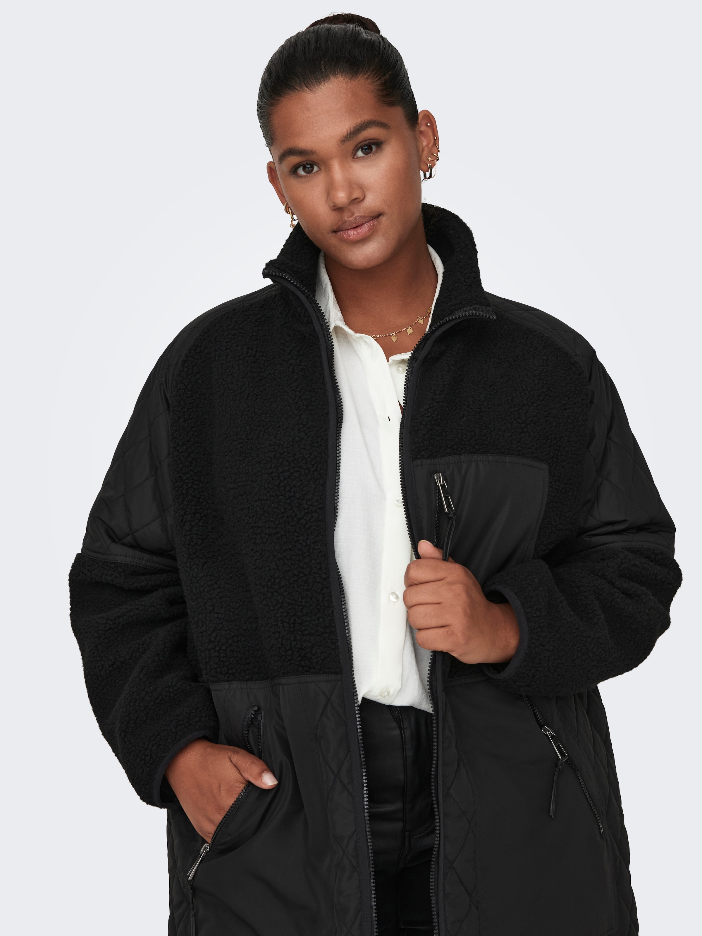ONLY CARMAKOMA "CAROHIO QUILT MIX FLEECE JACKET CC OTW" im Materialmix