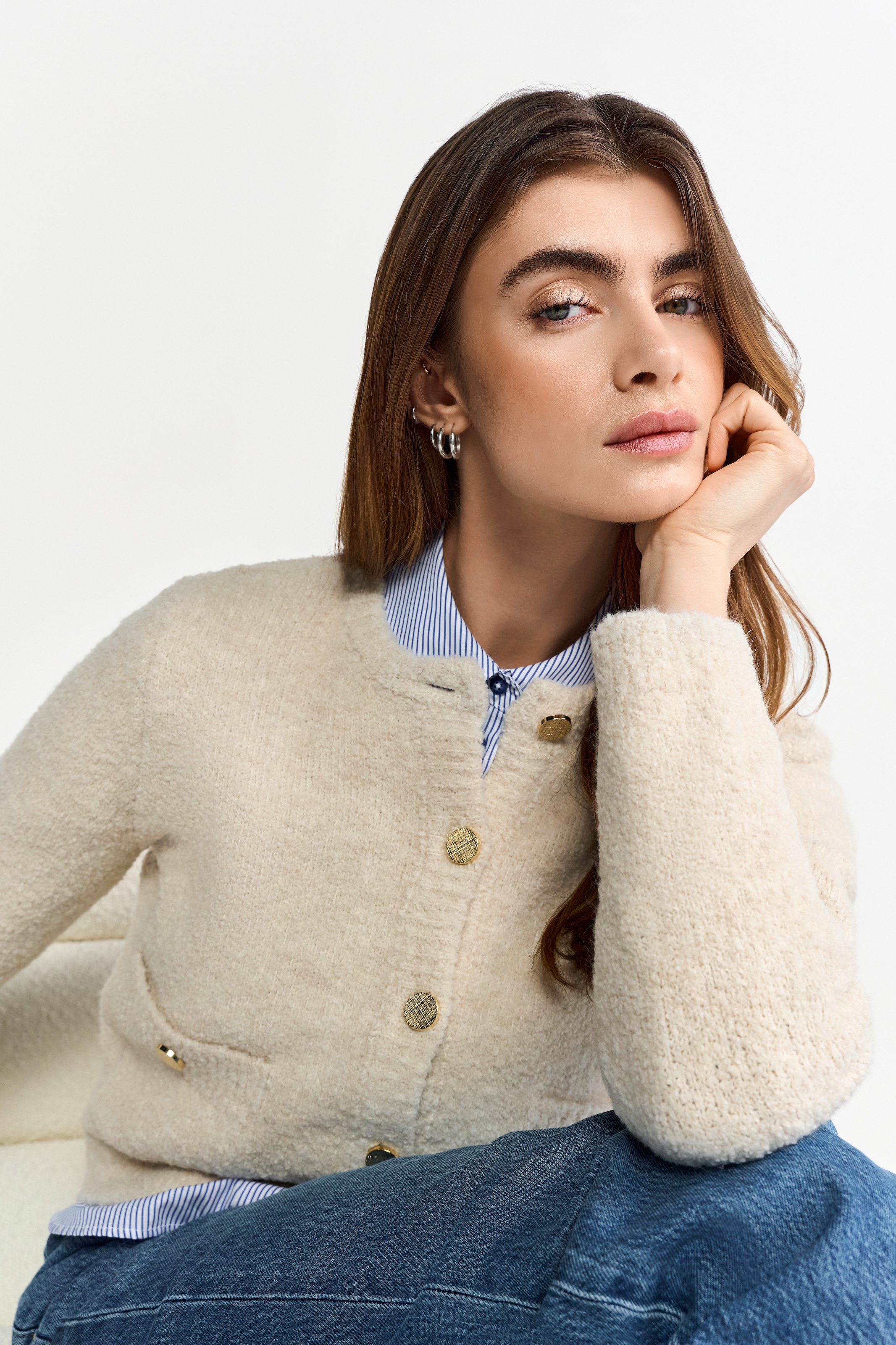 RICHROYAL Cardigan, Boucle, gerader Form, Schmuckknöpfe, Rundhals
