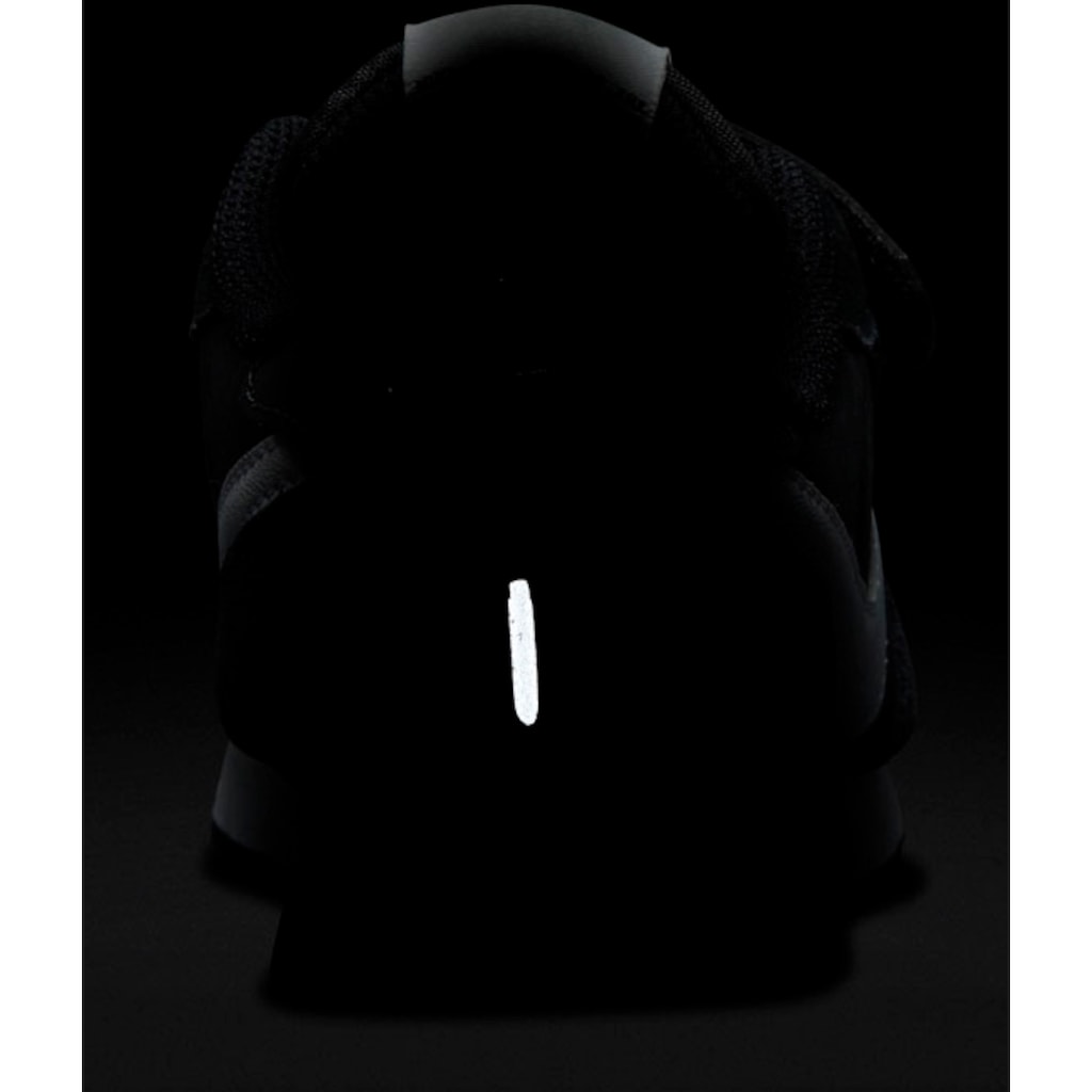 Nike Sportswear Sneaker »MD VALIANT«, mit Klettverschluss