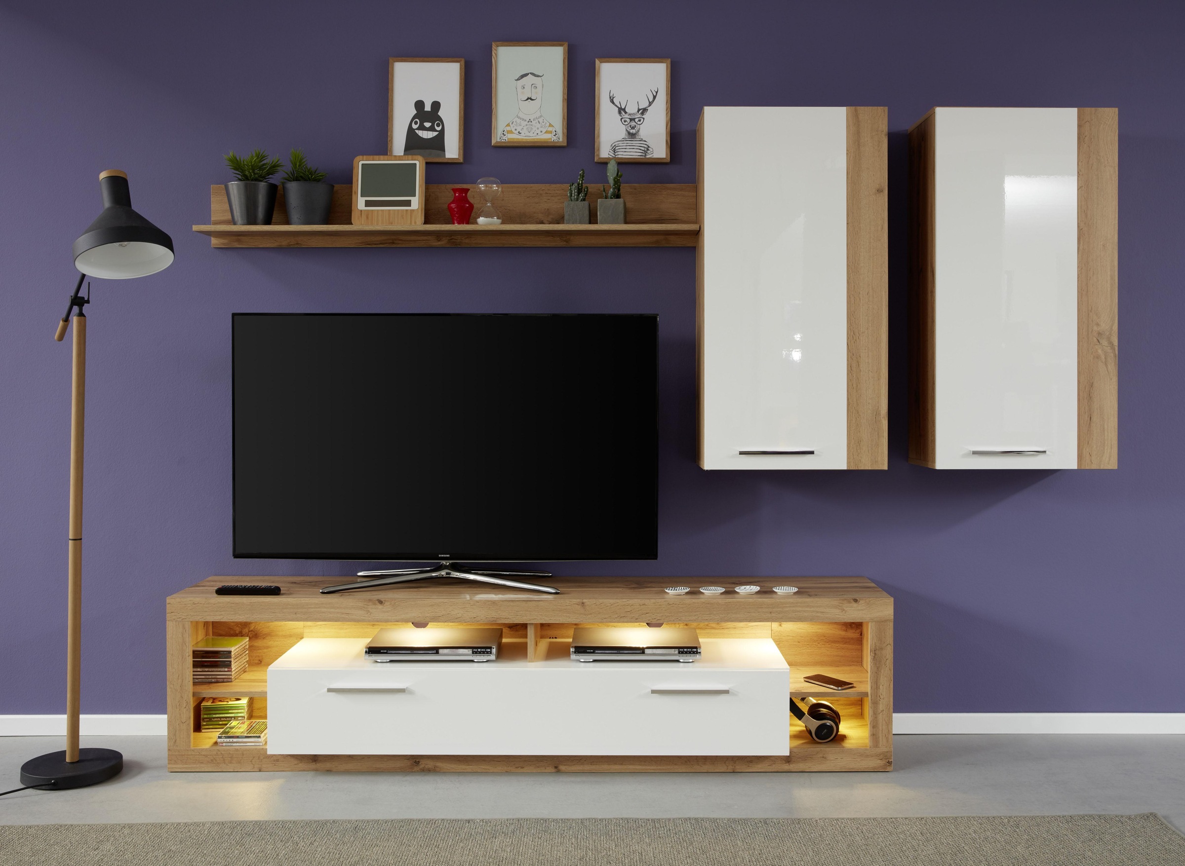 INOSIGN Hängevitrine »Gwendolyn«, Hängeschrank fürs Wohnzimmer mit 3 Fächern - (B/T/H) 52/31/103 cm