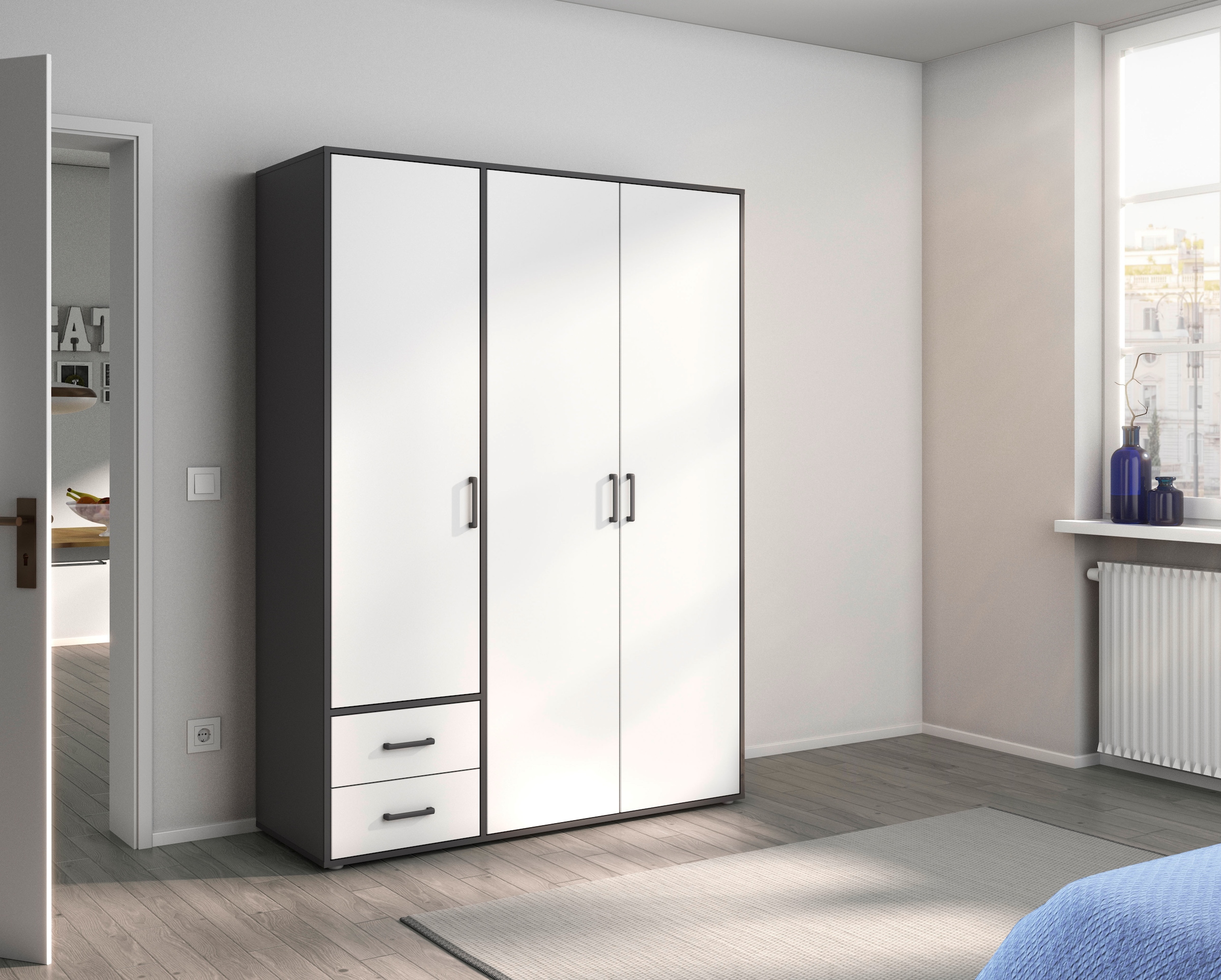 rauch Drehtürenschrank »Kleiderschrank Schrank Garderobe Wäscheschrank VOYAGER«, (in 3 verschiedenen Ausstattungen BASIC/CLASSIC/PREMIUM), moderne Griffe in Graumetallic mit Außenschubkästen MADE IN GERMANY