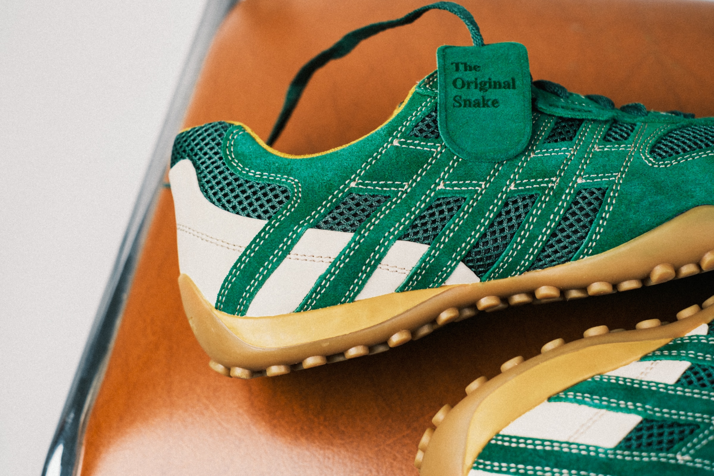 Geox Sneaker »U SNAKE ORIGINAL«  Halbschuh, Freizeitschuh, Schnürer im Retro-Look