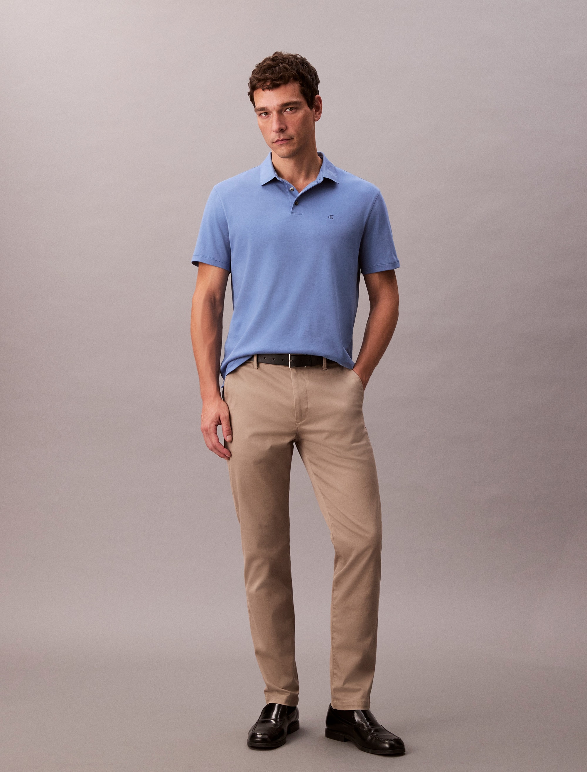 Calvin Klein Poloshirt »SS SUPIMA CHEST EMB POLO«, Mit Rundhalsausschnitt